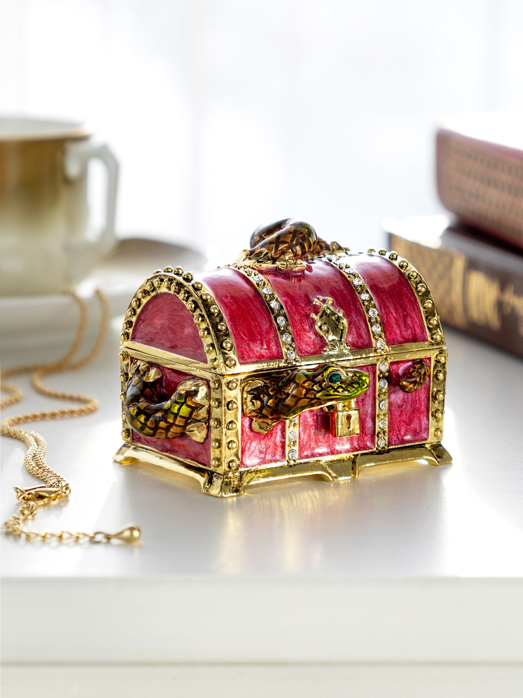 Keren Kopal Red Treasure Chest with Snake