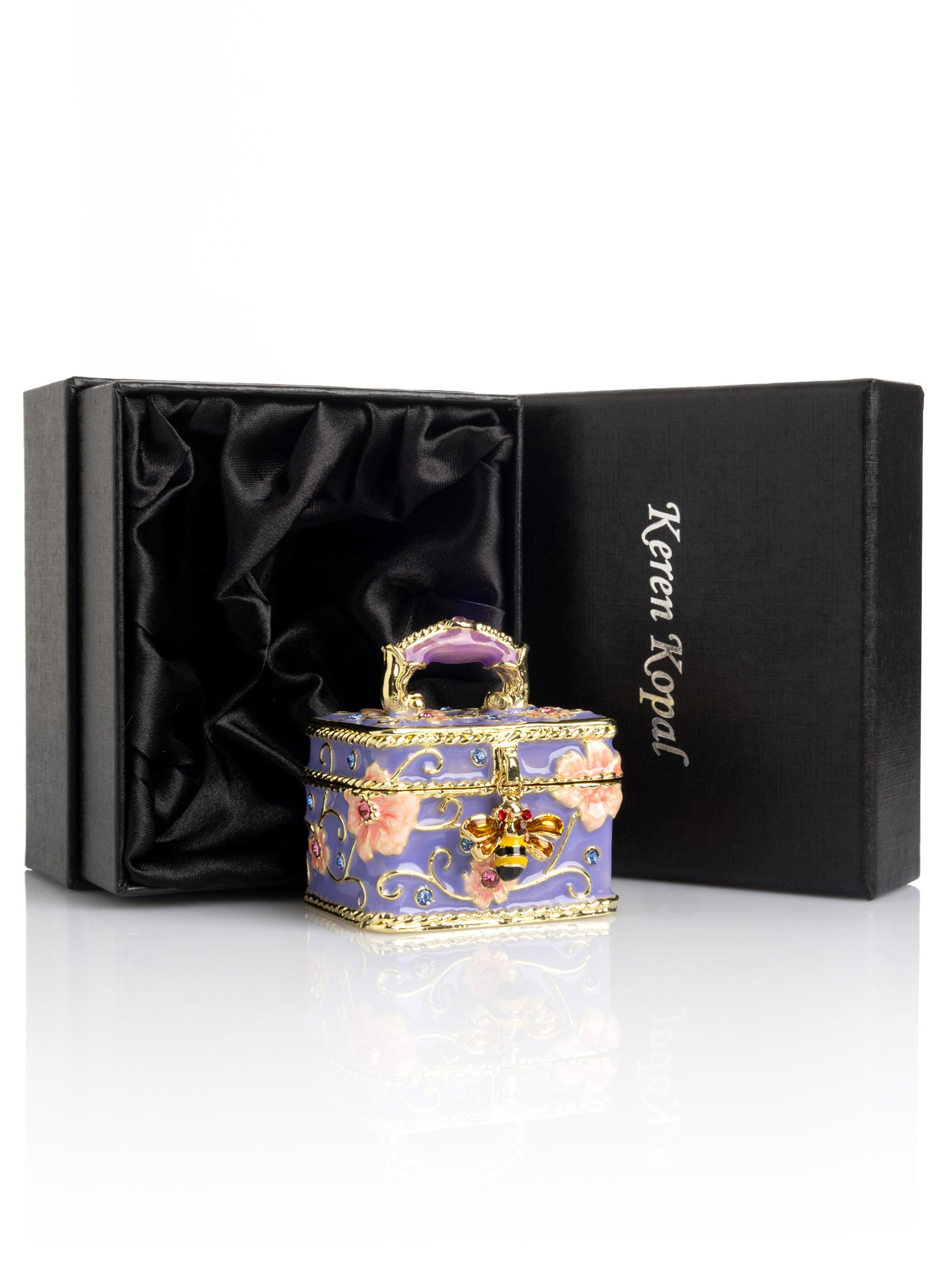 Keren Kopal vintage travel Bag with a Bee Lock