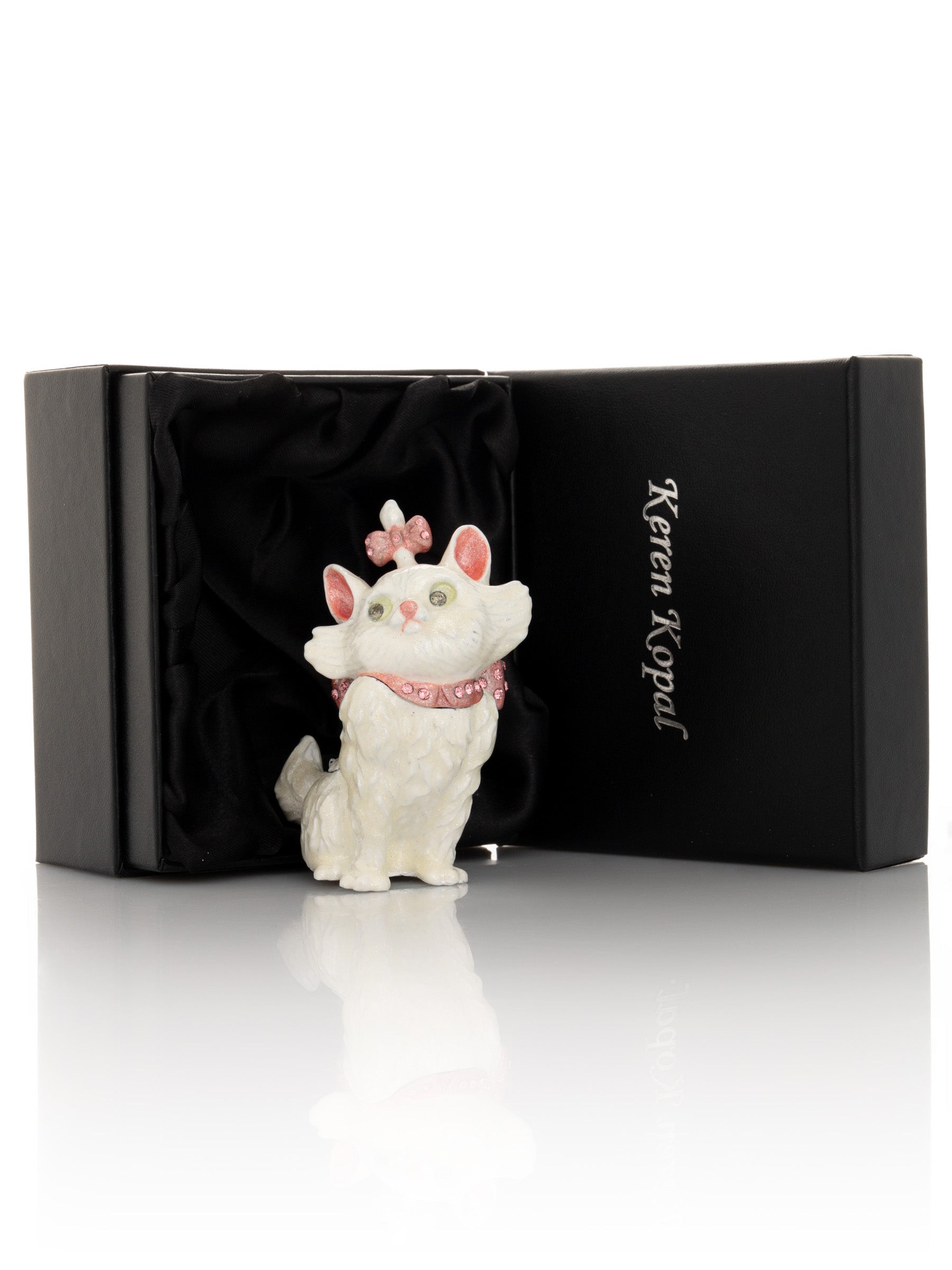 Keren Kopal Marie From Aristocats White and Pink Cat