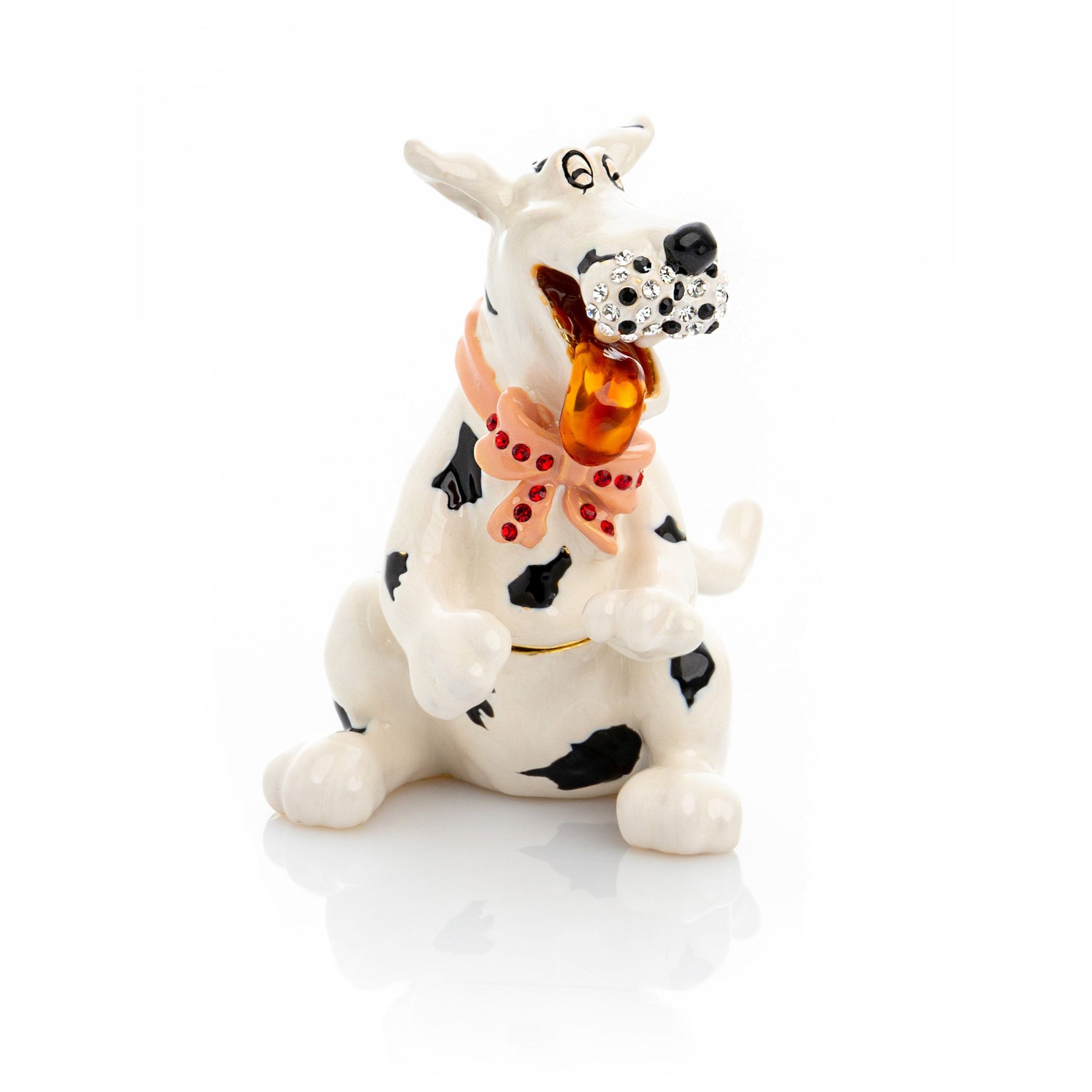 Keren Kopal White dalmatian dog