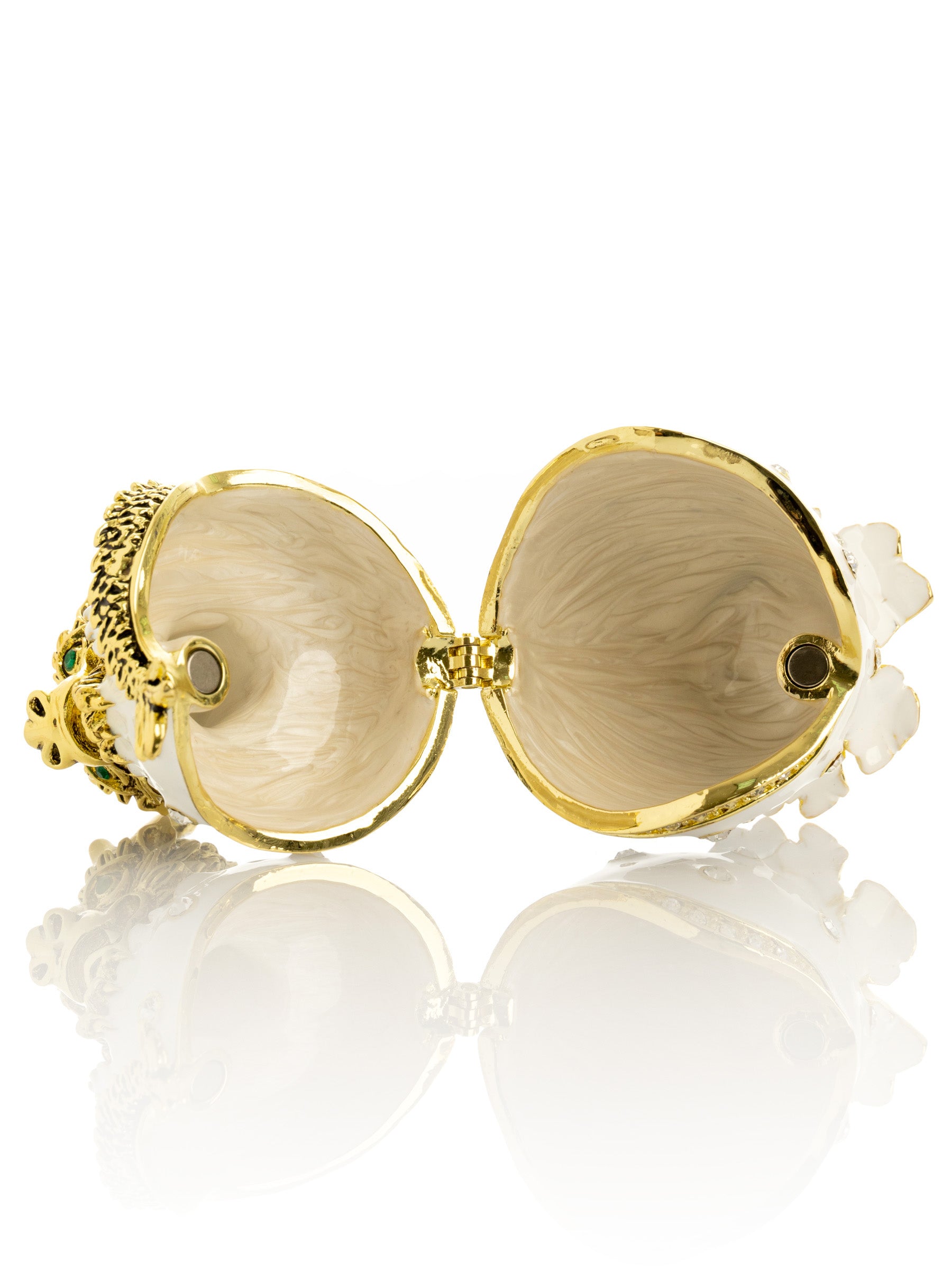 Keren Kopal Golden Dragon white egg