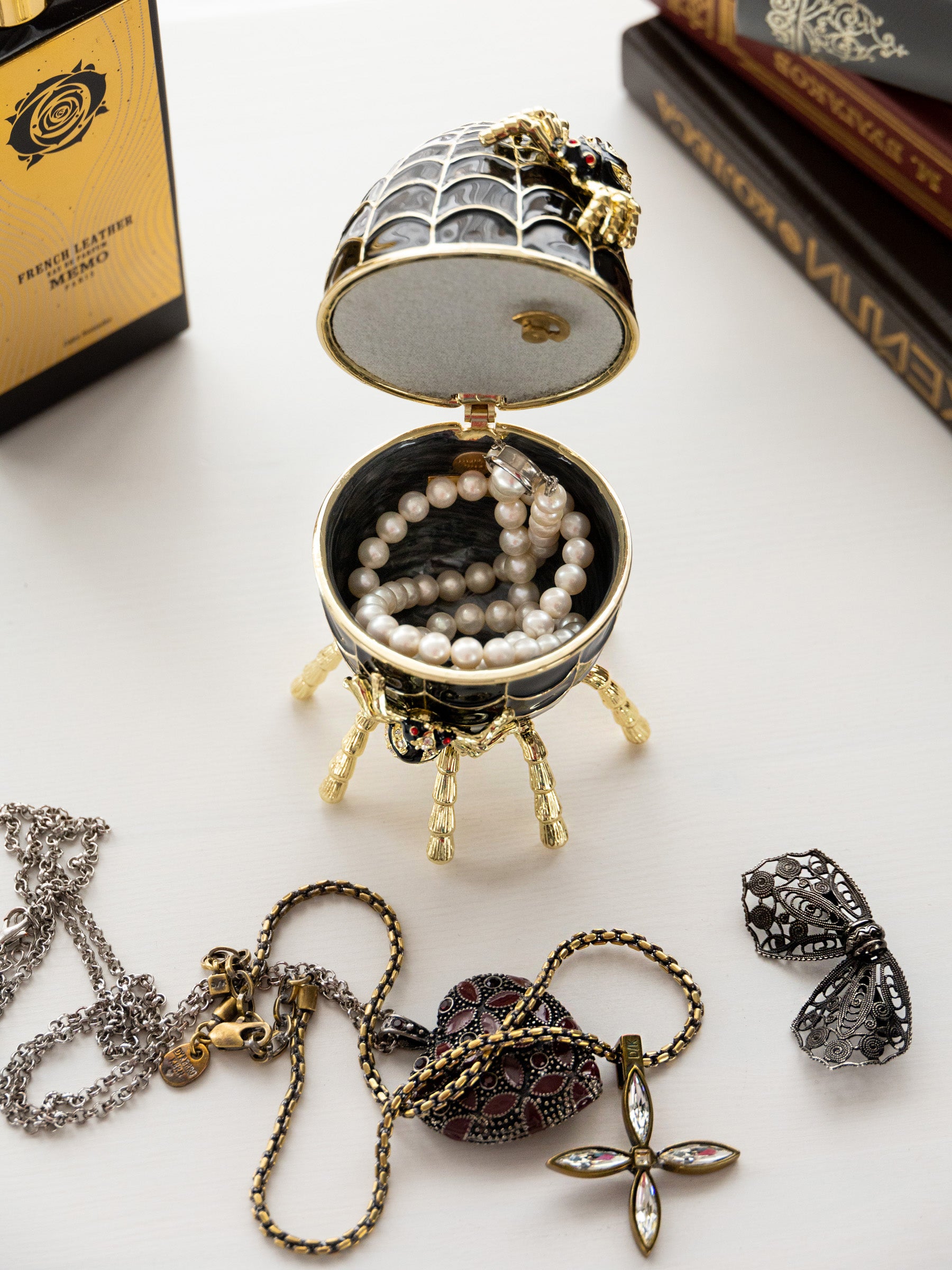 Keren Kopal Black Faberge Egg Spiderweb Decoration Music Playing Egg