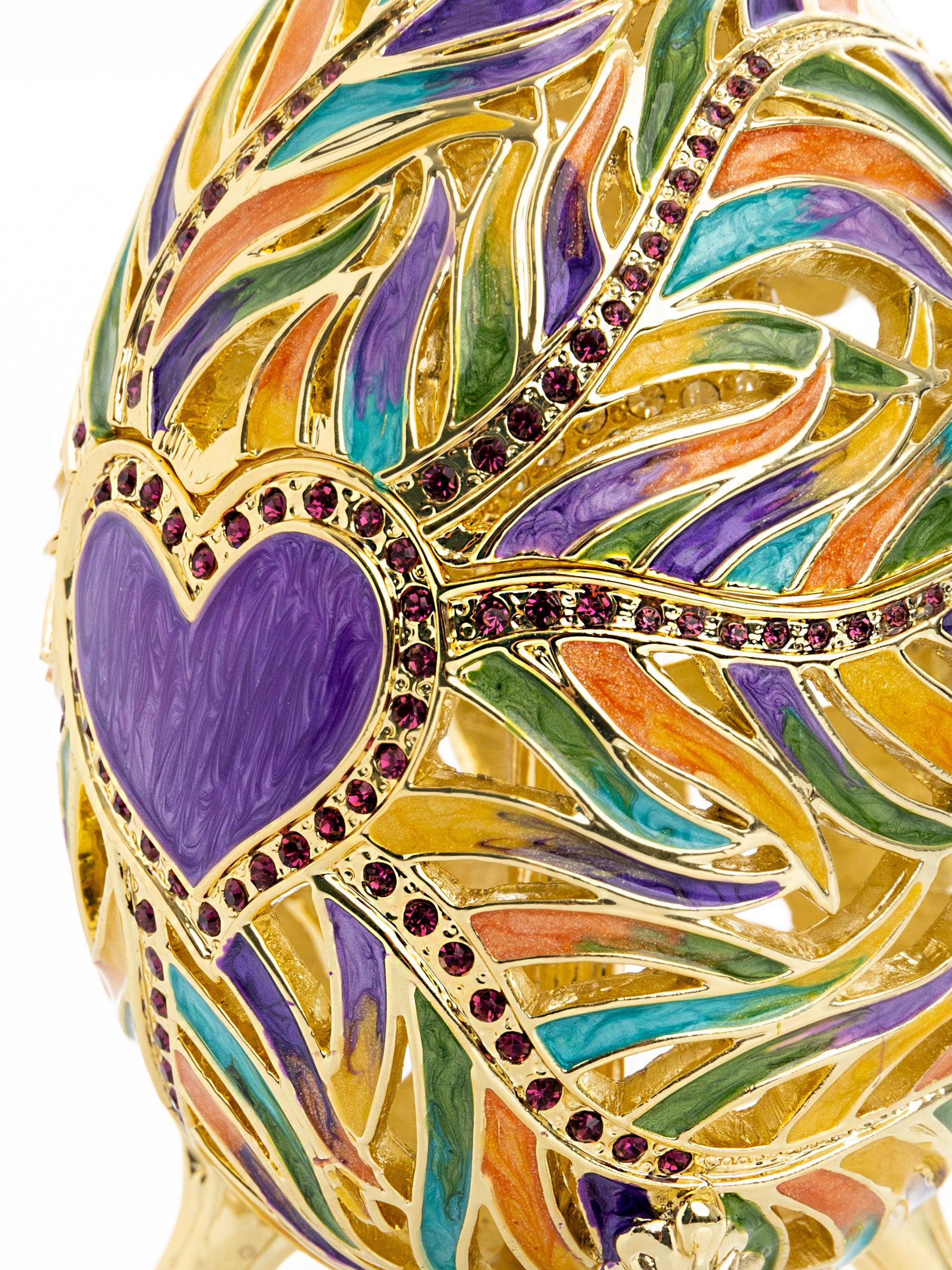 Keren Kopal colorful heart egg