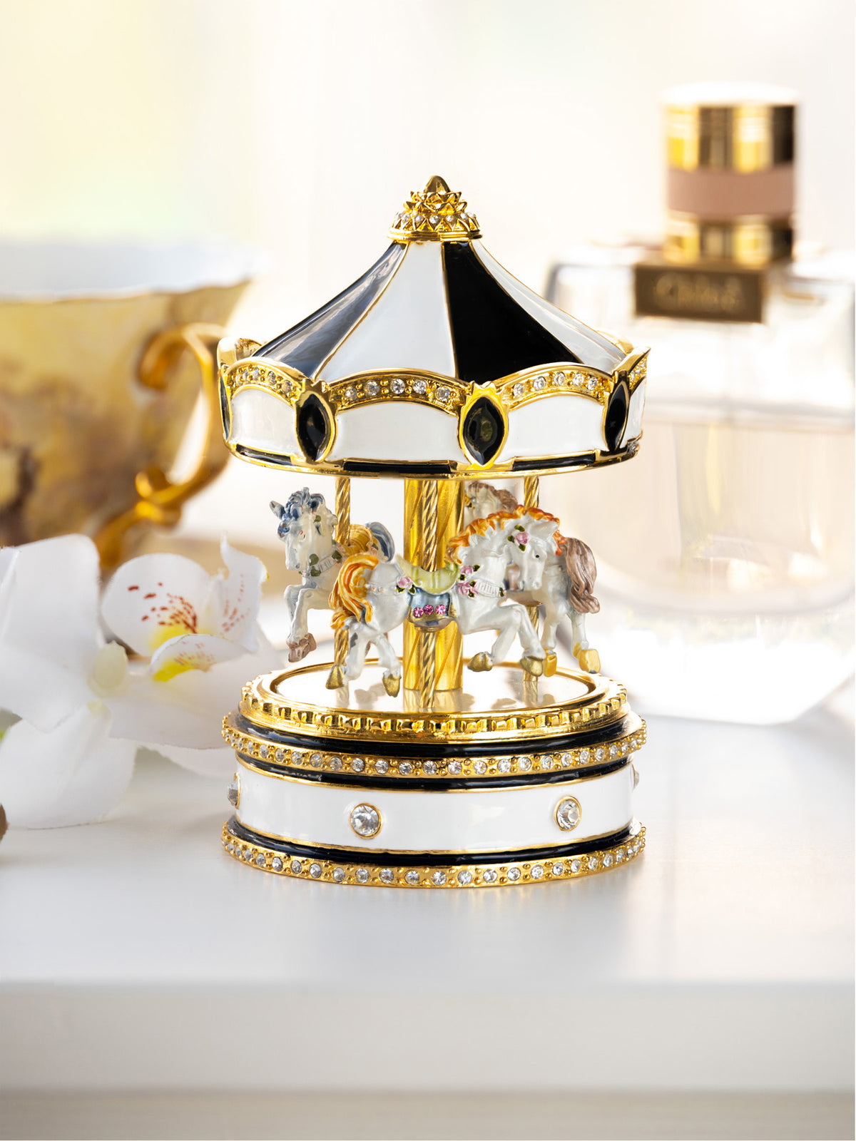 Keren Kopal Black Musical Carousel with Spinning Royal Horses
