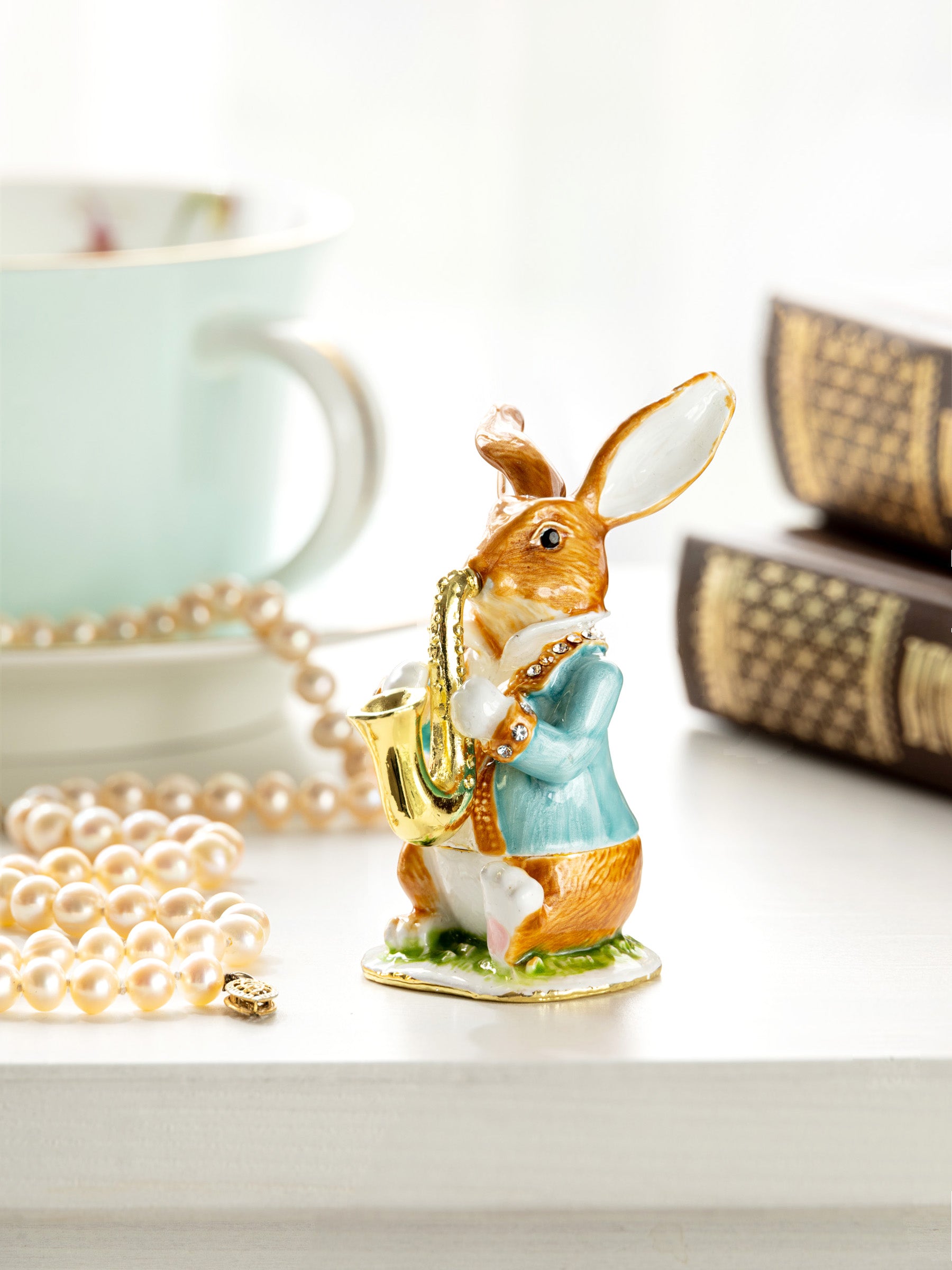Keren Kopal Rabbit playing the saxophone trinket box