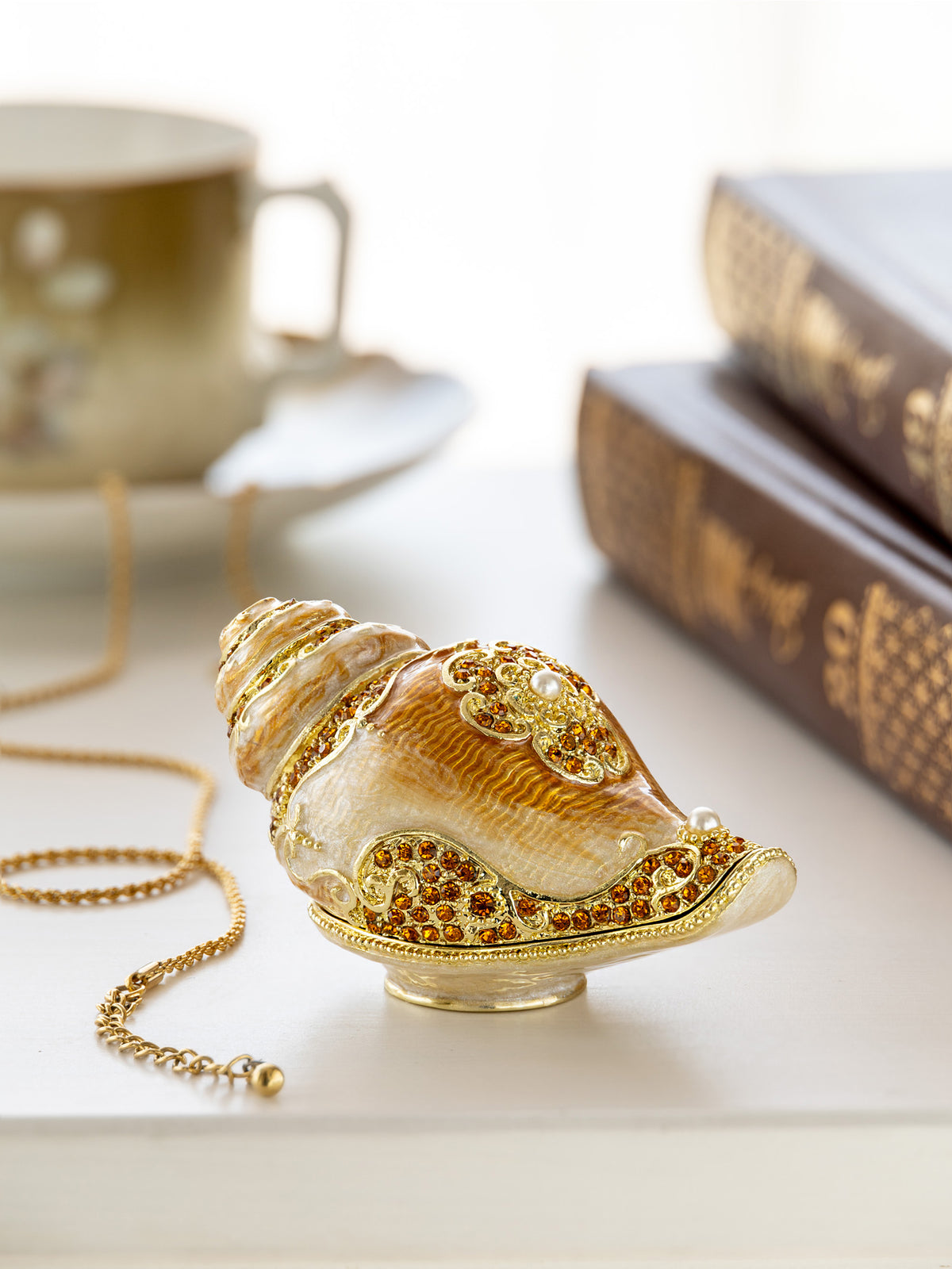 Keren Kopal Elegant Gold & Crystal Seashell Trinket Box
