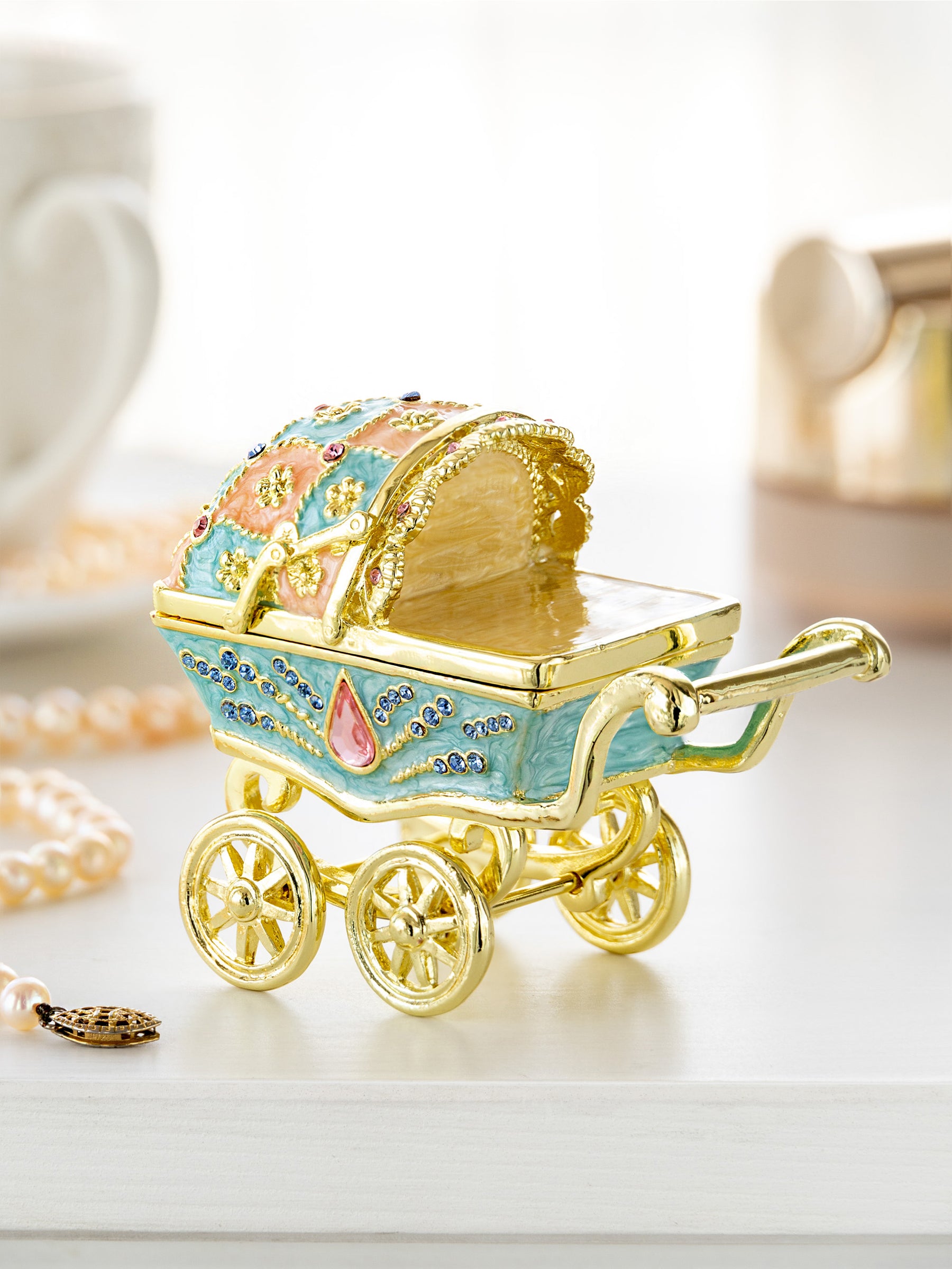 Keren Kopal Baby Carriage trinket box