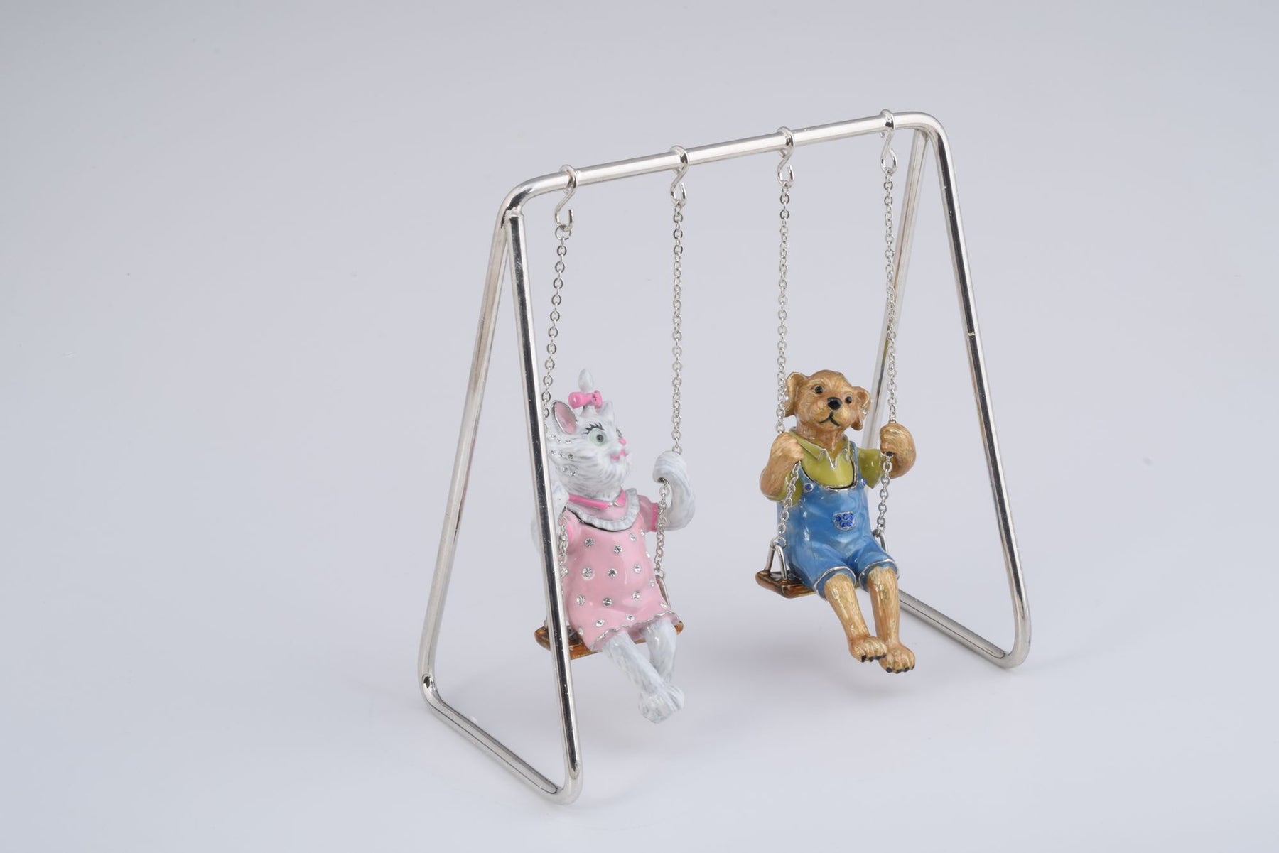 Keren Kopal Cat & Dog Swinging