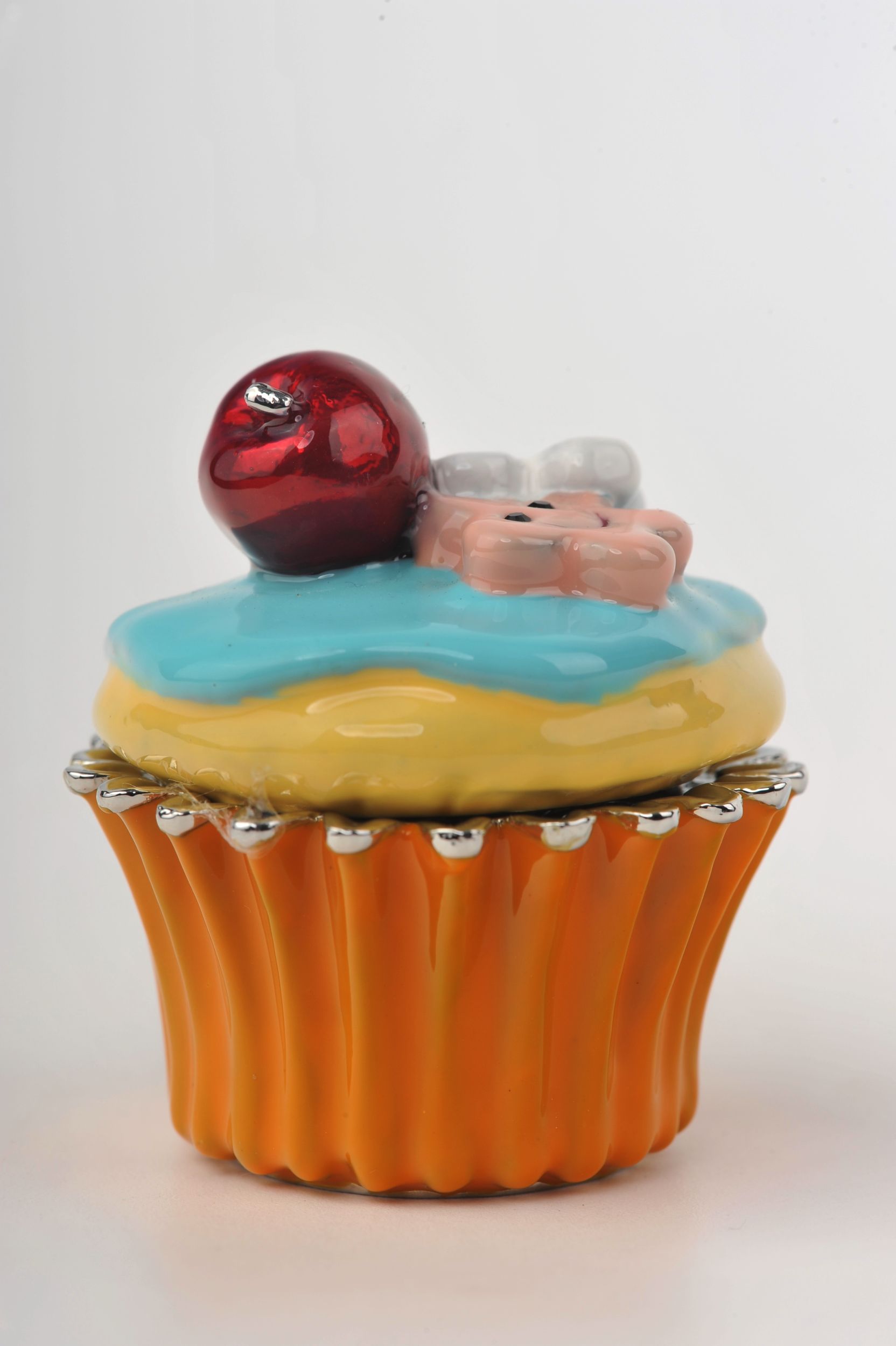 Keren Kopal Blue and Yellow Frosting Cupcake