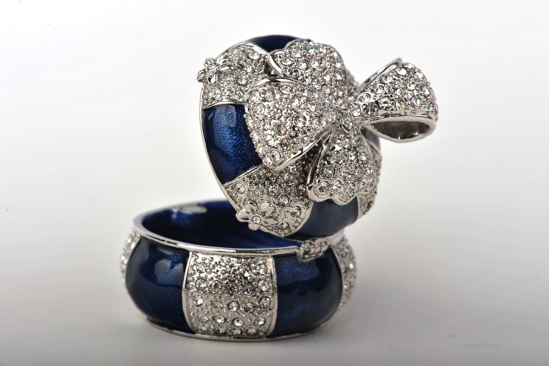 Keren Kopal Blue & Silver Present Box