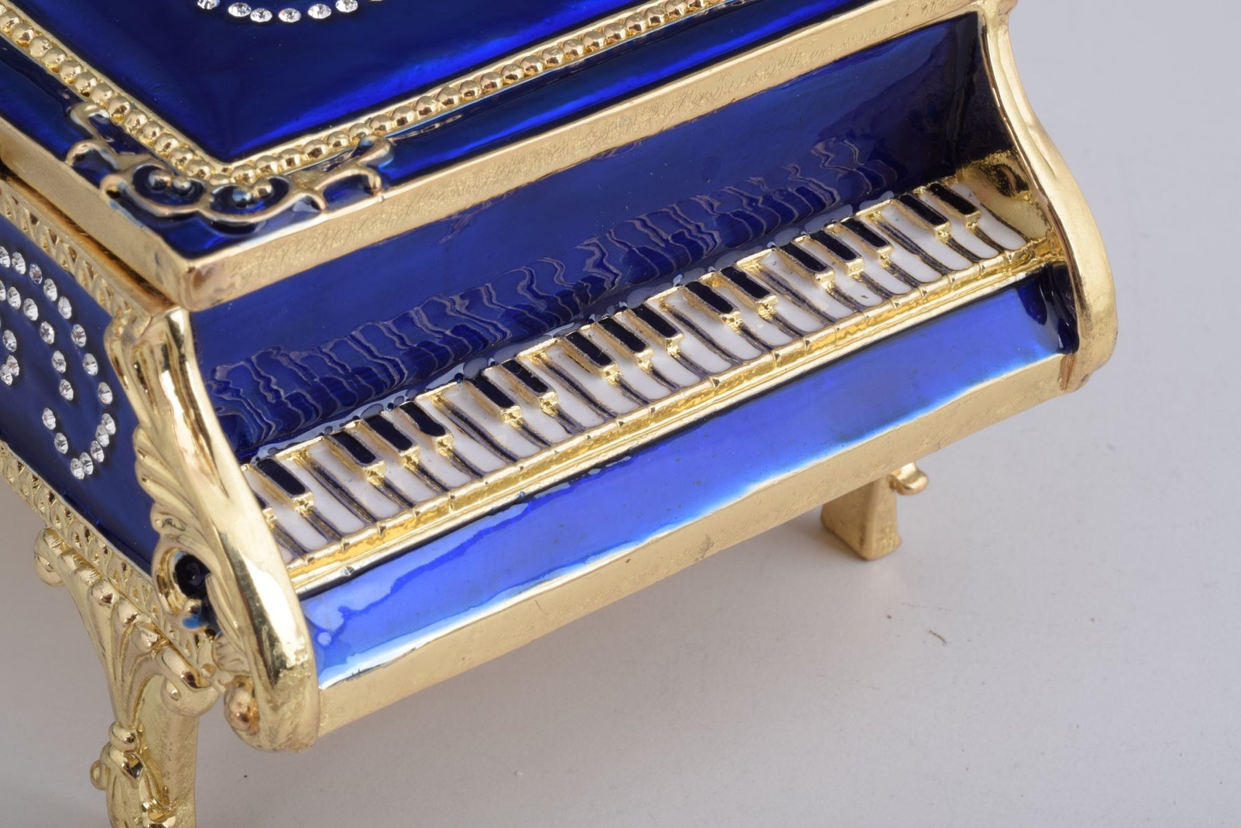 Keren Kopal Blue Piano