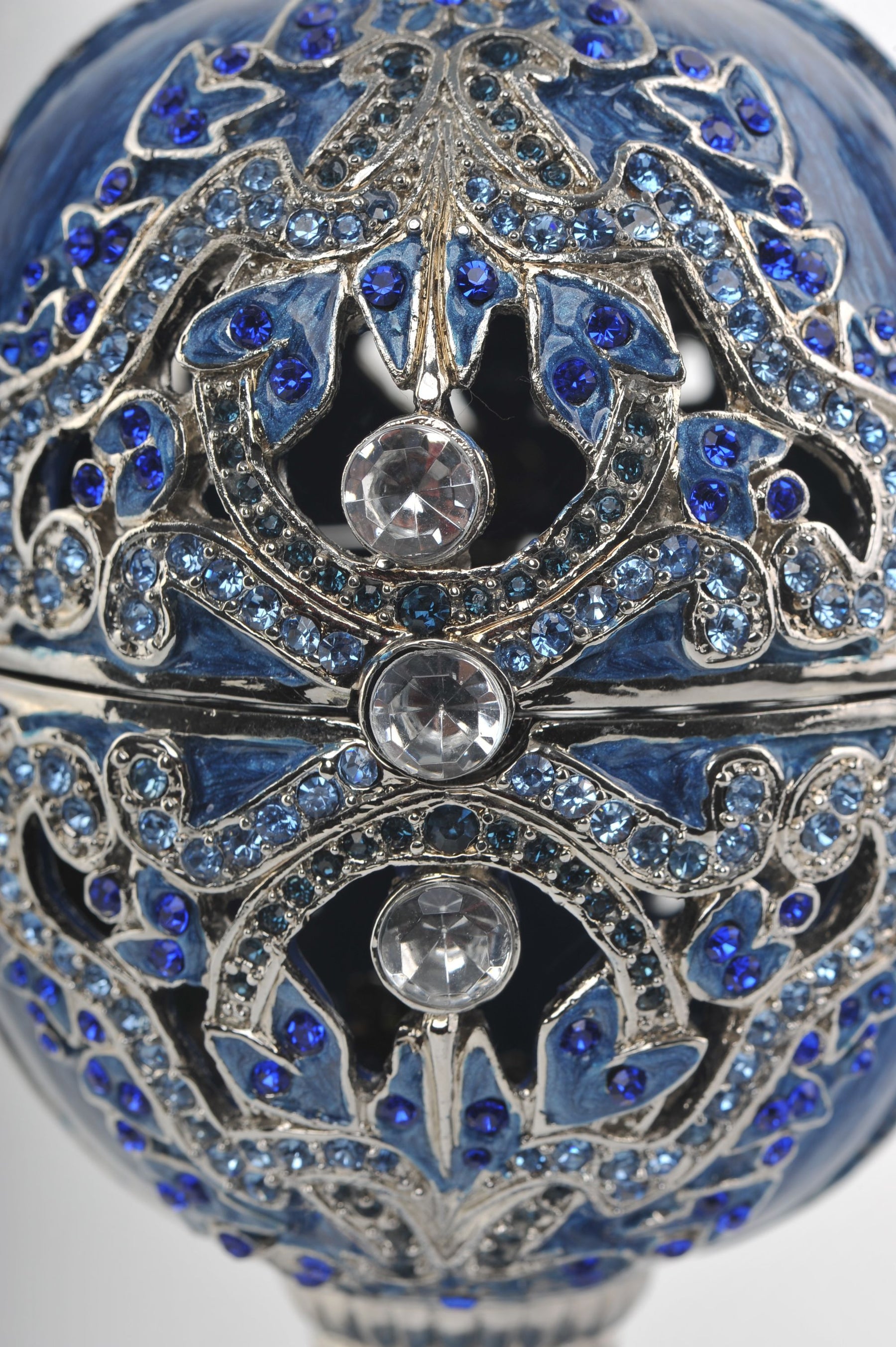 Keren Kopal Blue Faberge Egg with a Green Frogs Inside