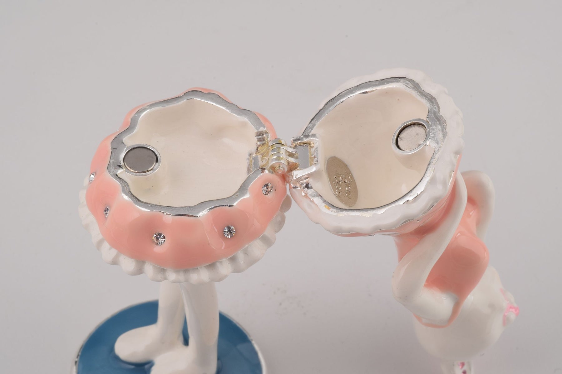 Keren Kopal Cat with Pink Dress