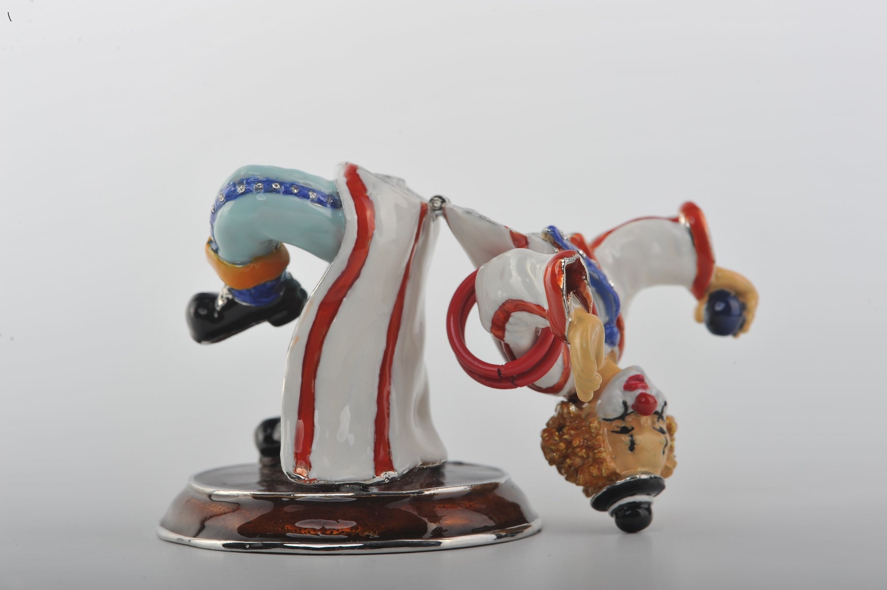 Keren Kopal Circus Clown on Unicycle Joggling