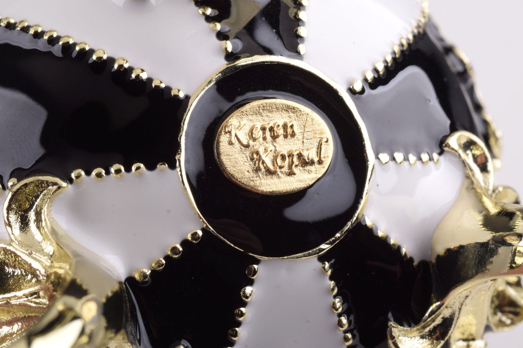 Keren Kopal Black Wind up Musical Carousel