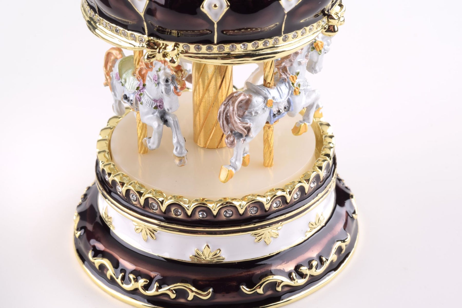 Keren Kopal Black Musical Carousel