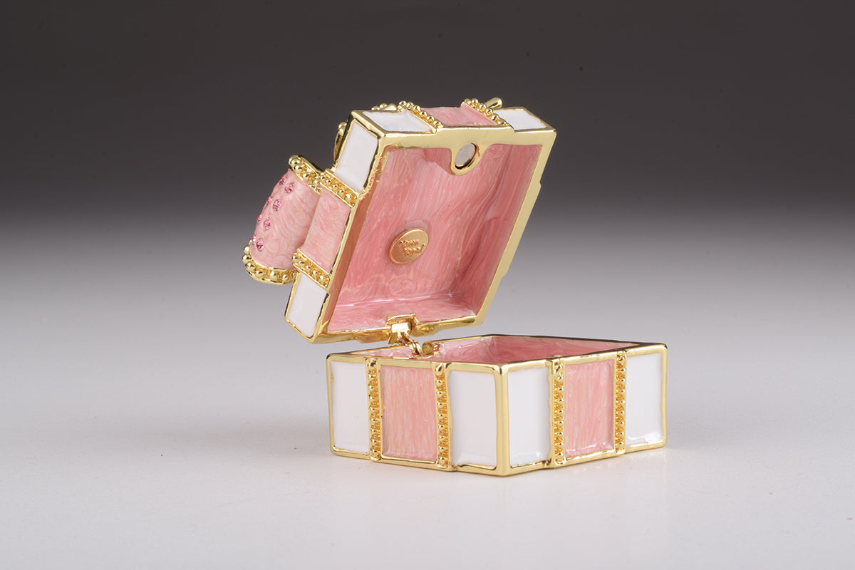 Keren Kopal Pink Gift Box