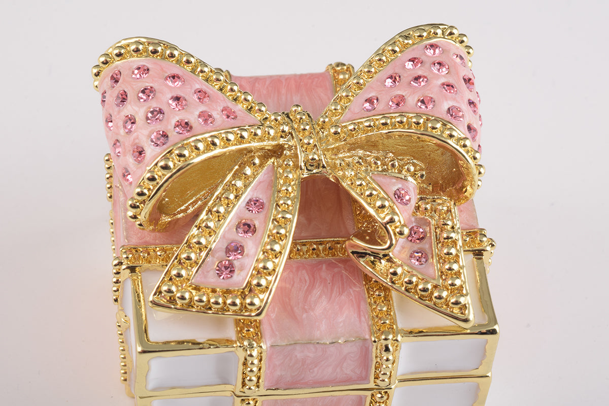 Keren Kopal Pink Gift Box