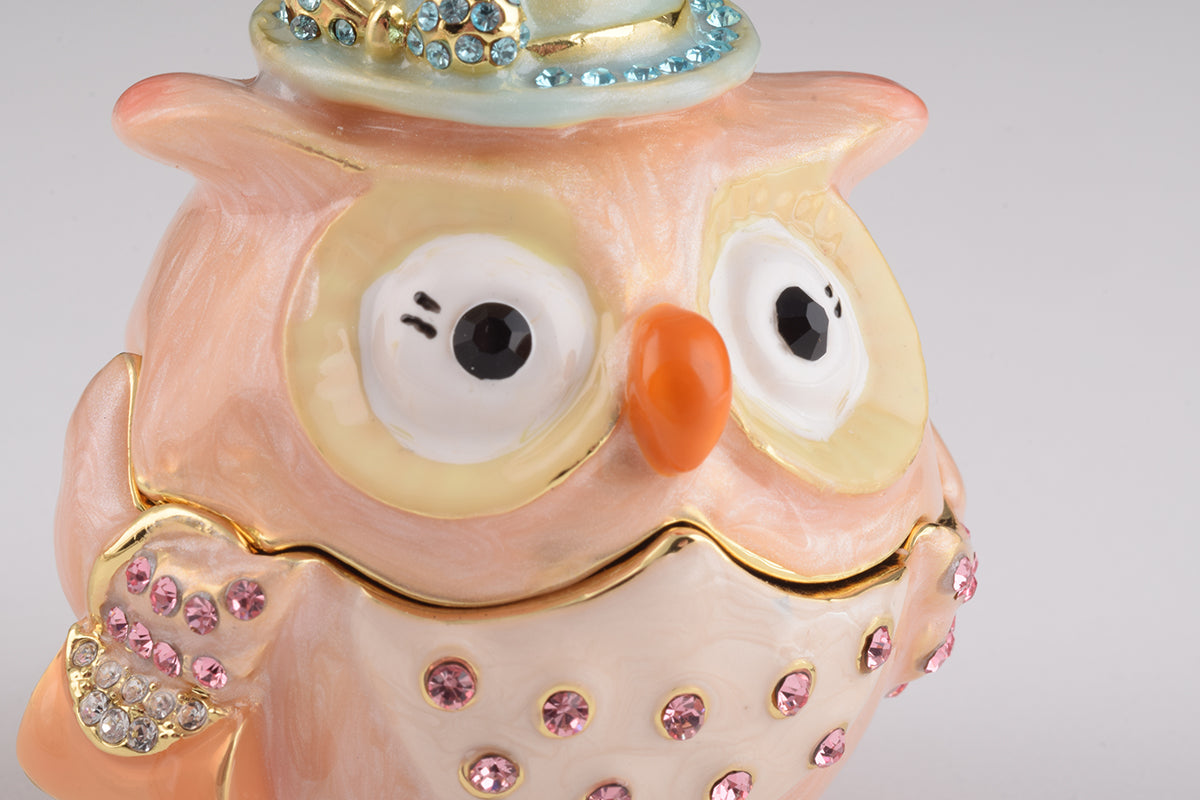 Keren Kopal Pink Owl Lady