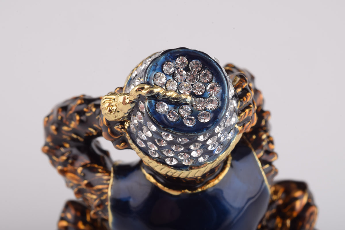 Keren Kopal Brown Monkey Kikazaru hear no evil