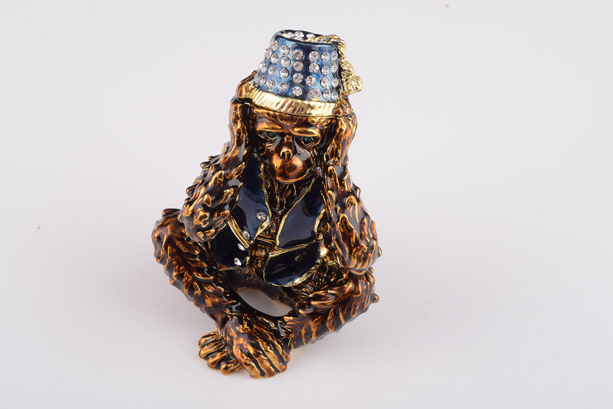 Keren Kopal Brown Monkey Kikazaru hear no evil