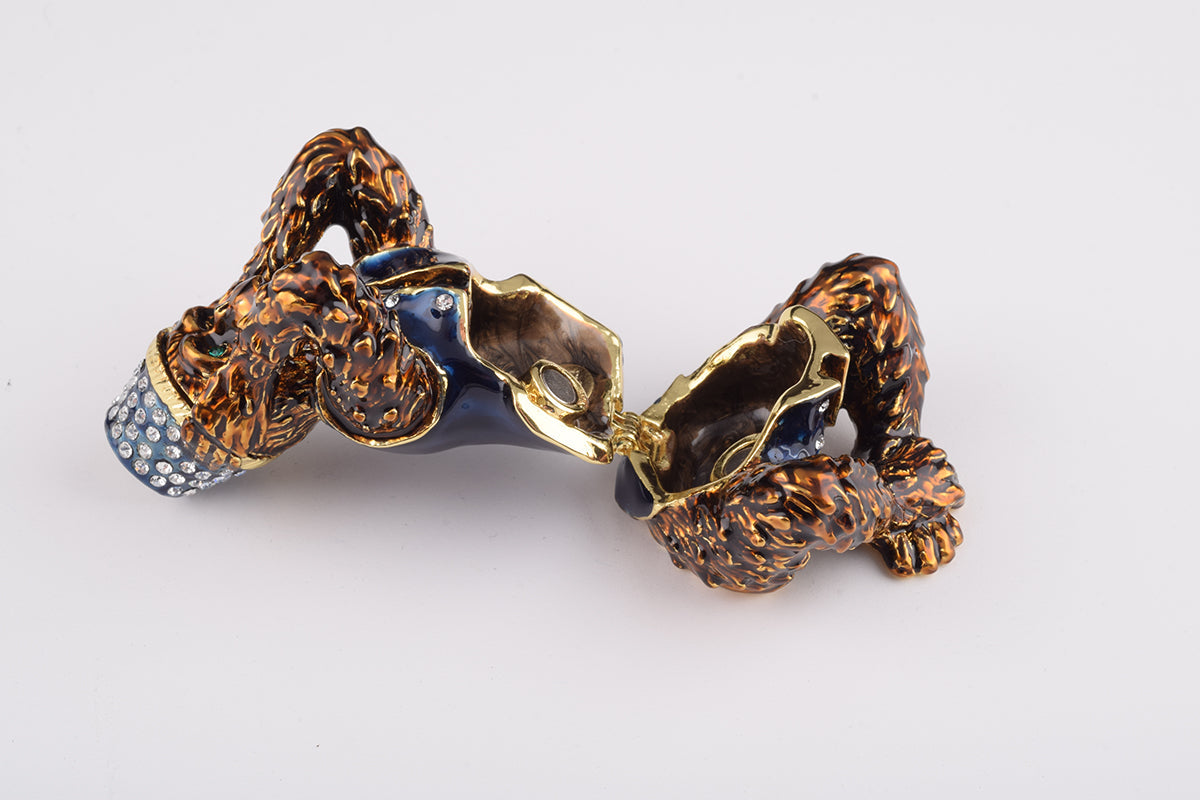 Keren Kopal Brown Monkey Kikazaru hear no evil