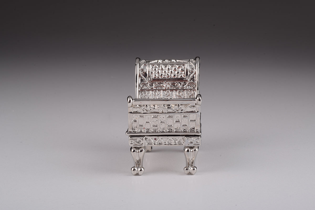 Keren Kopal Vintage Baby Bed