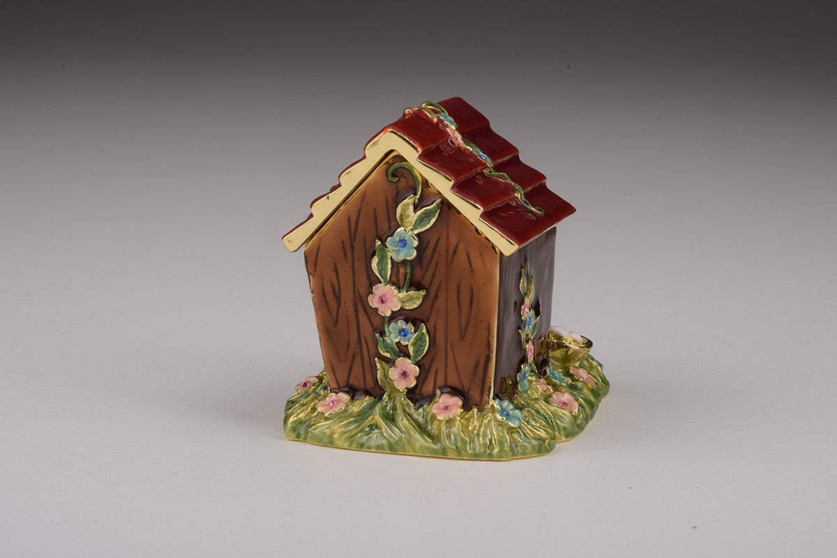 Keren Kopal Dog in House