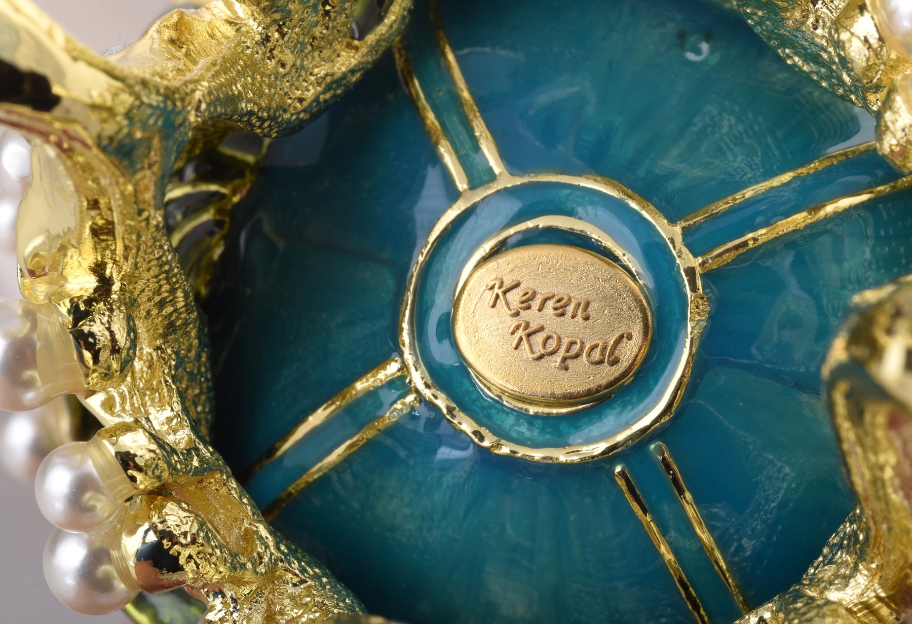 Keren Kopal Blue Easter Egg