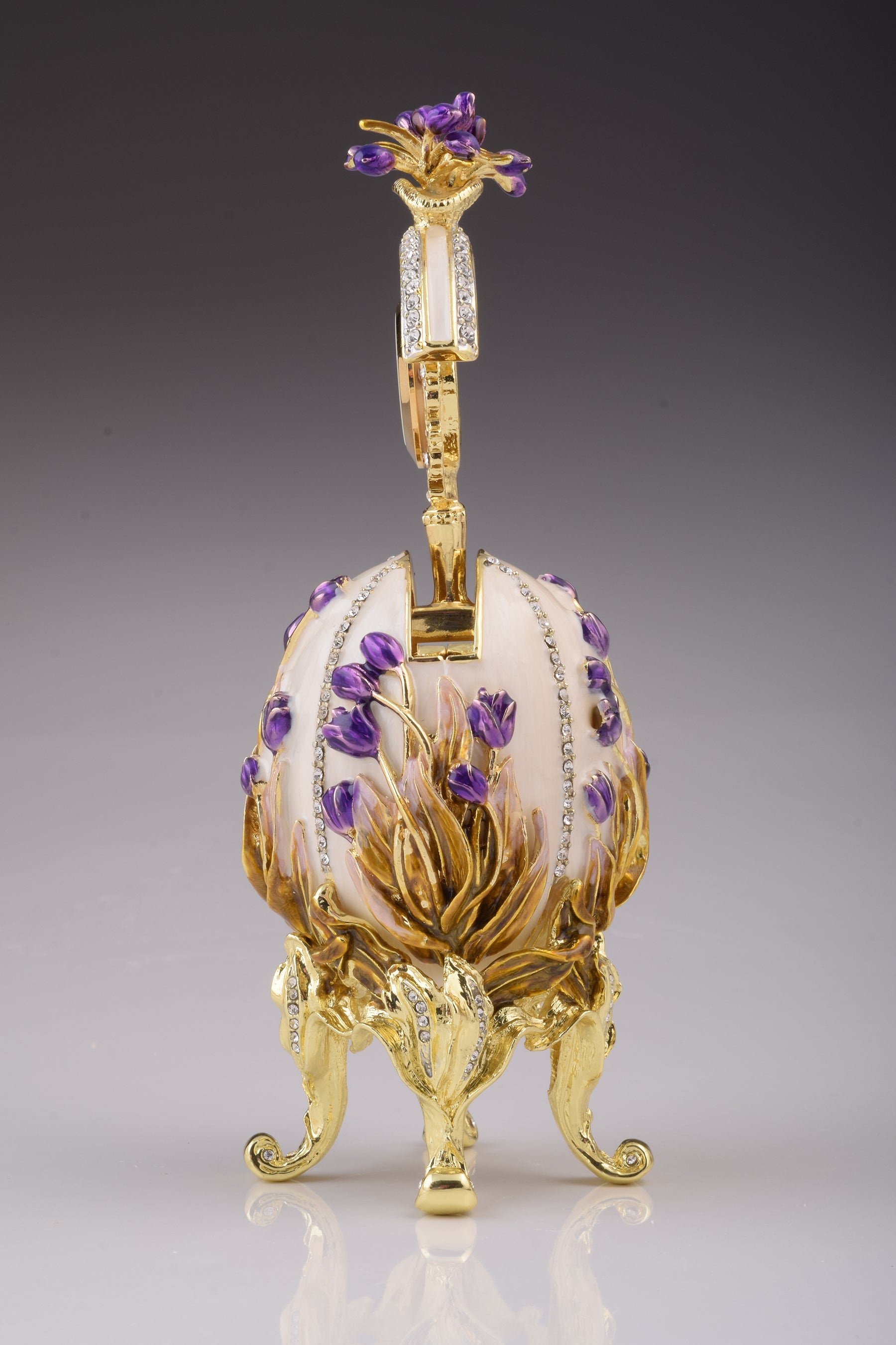 Keren Kopal White Russian Egg