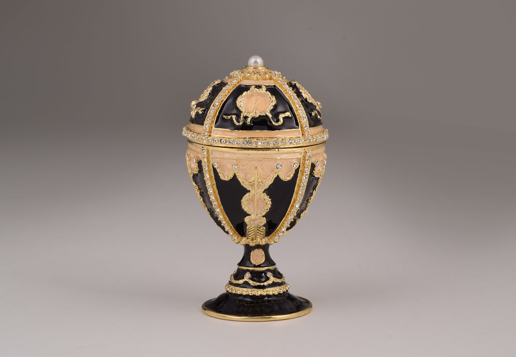 Keren Kopal Black Russian Egg