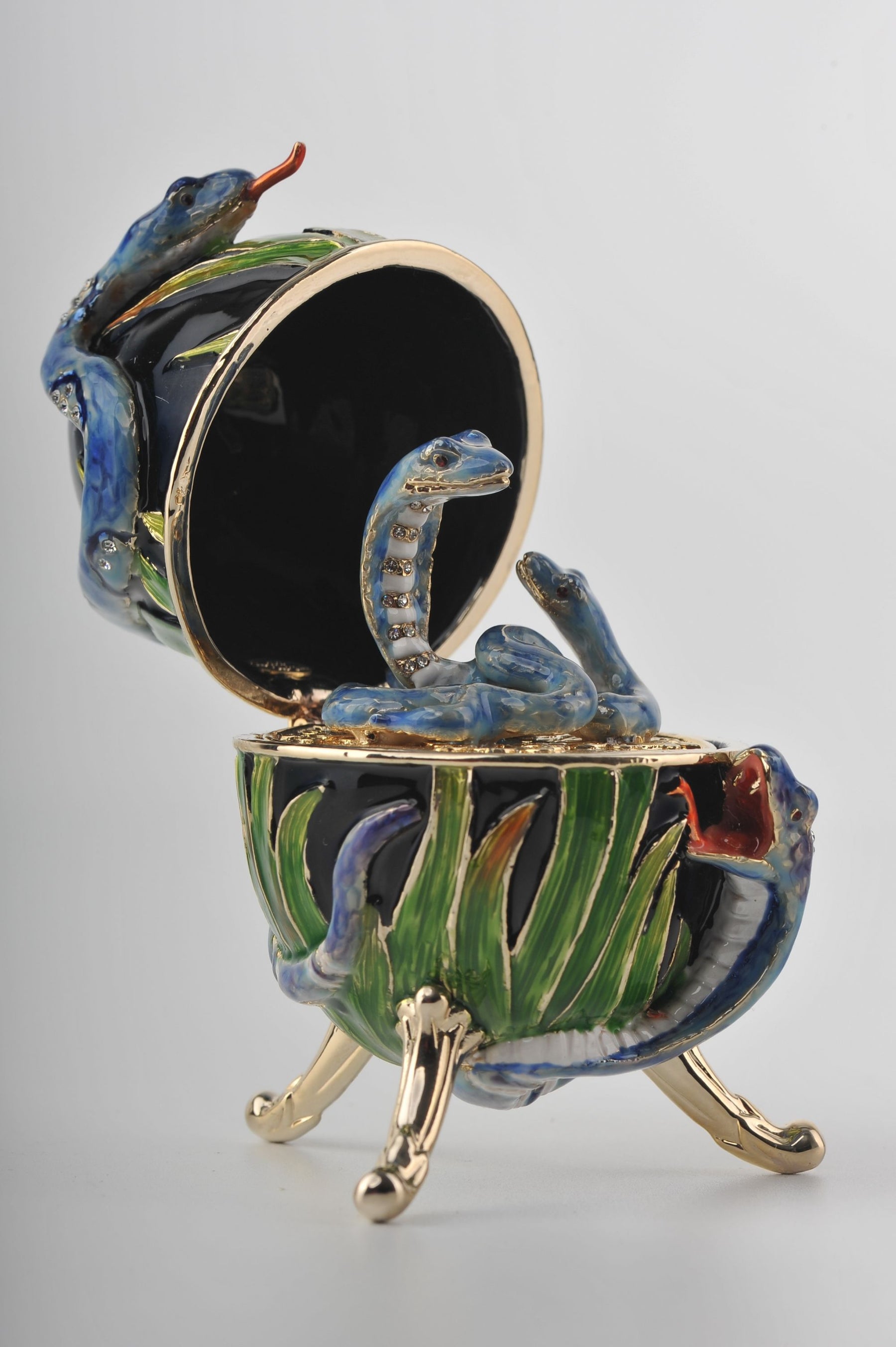 Keren Kopal Black Egg with Snakes