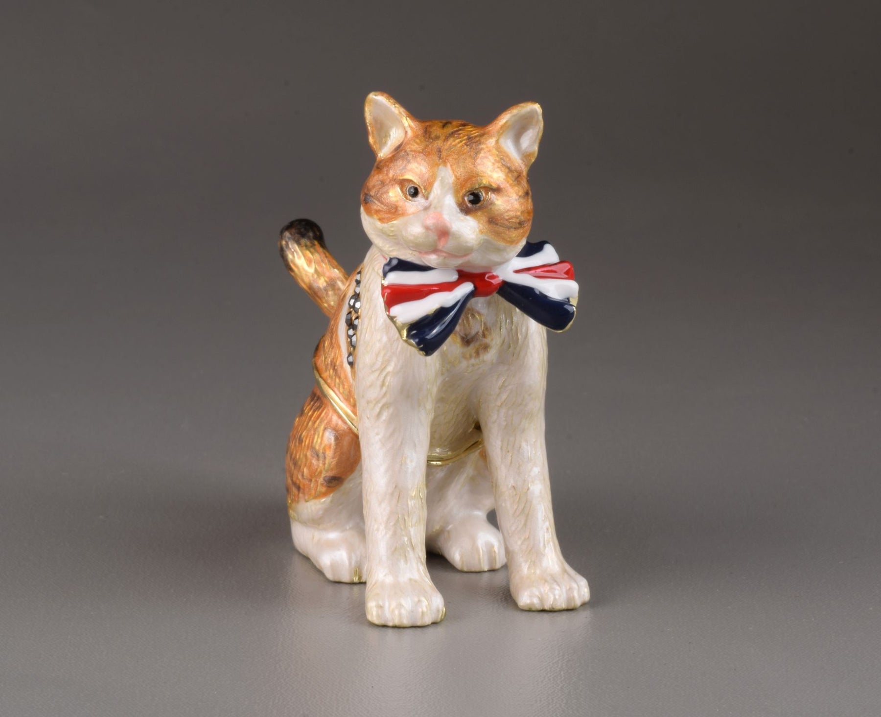 Keren Kopal Brown Cat