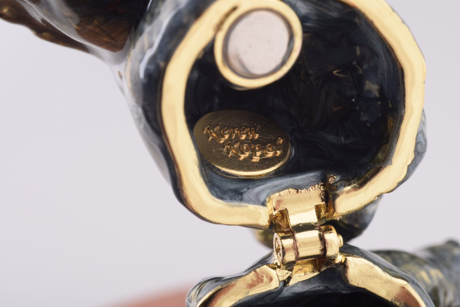 Keren Kopal Three Elephants