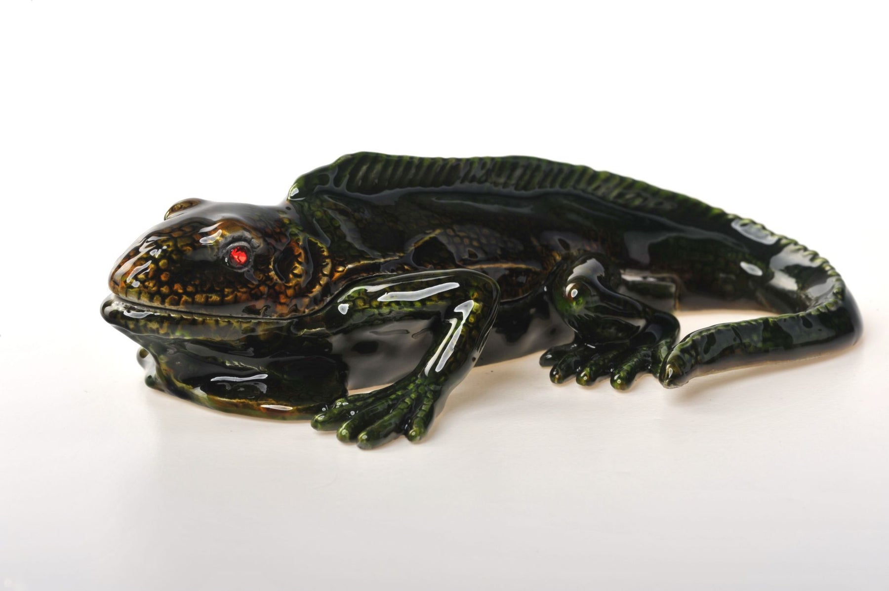Keren Kopal Dark Green Lizard
