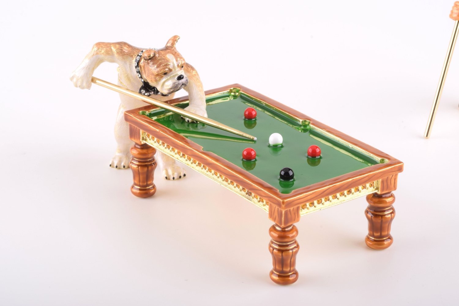 Keren Kopal Dogs Playing Billiards