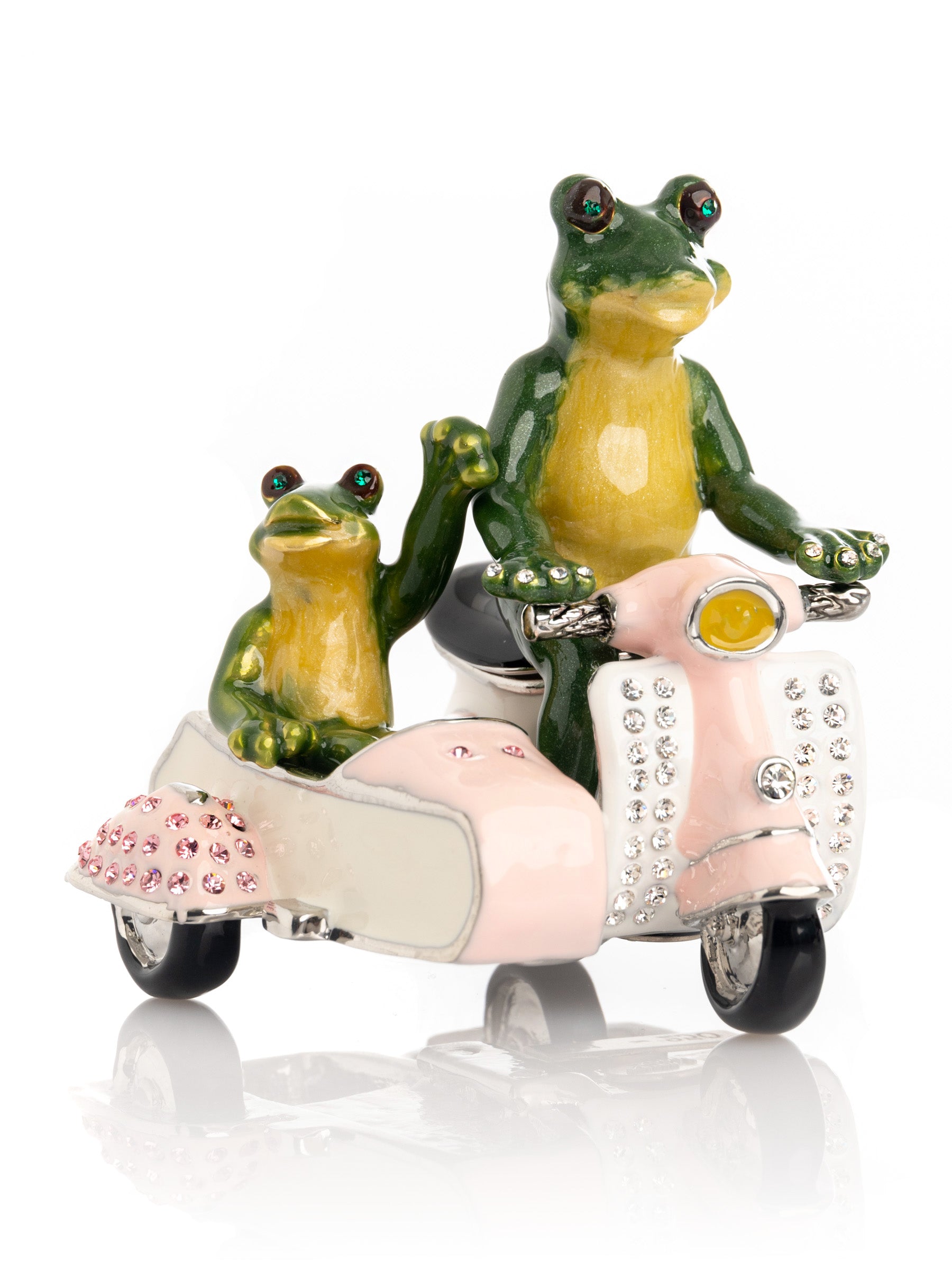 Keren Kopal Frogs Riding Vespa with Sidecar
