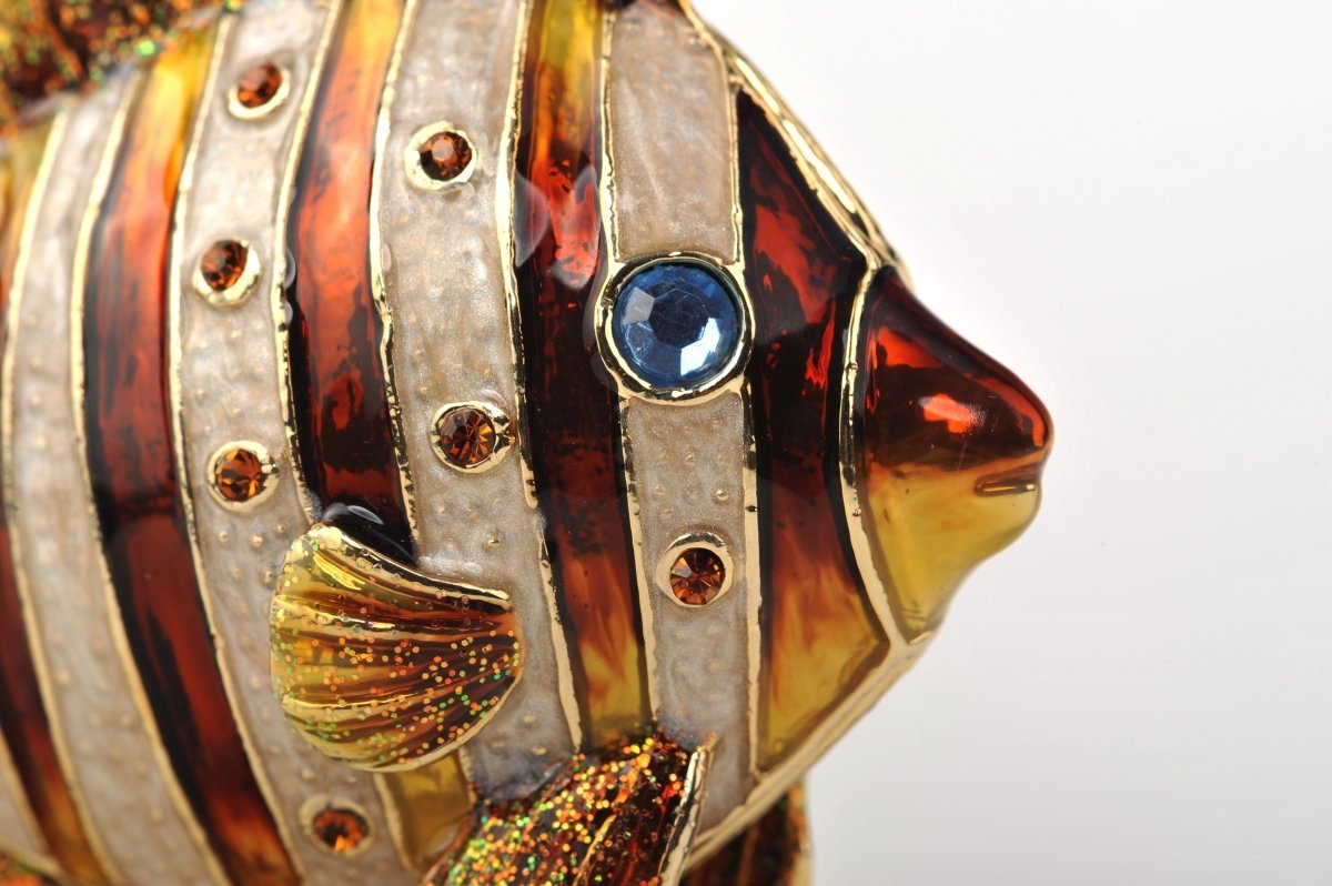 Keren Kopal Fish with Amber Stripes