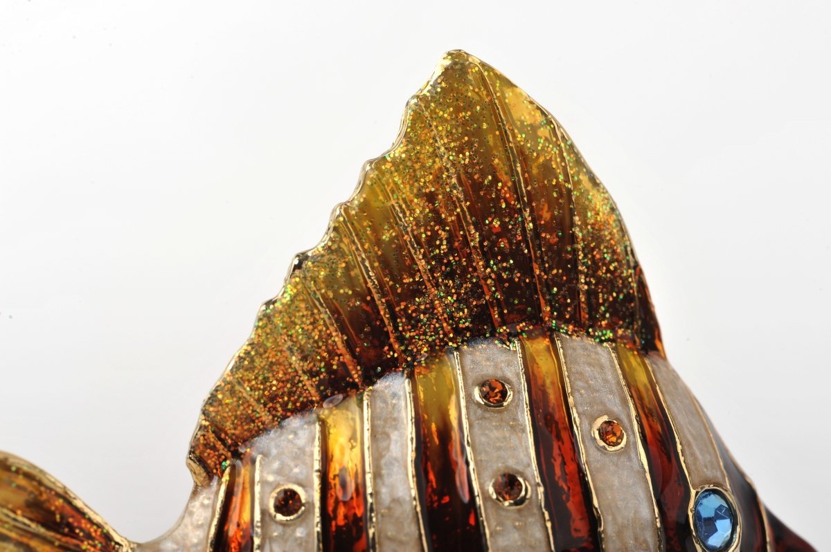 Keren Kopal Fish with Amber Stripes