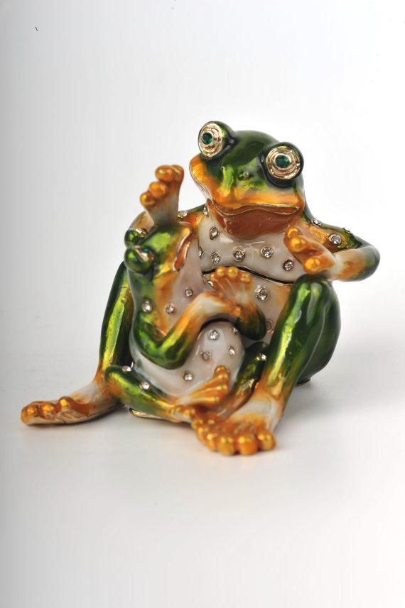 Keren Kopal Frog Mother and Son