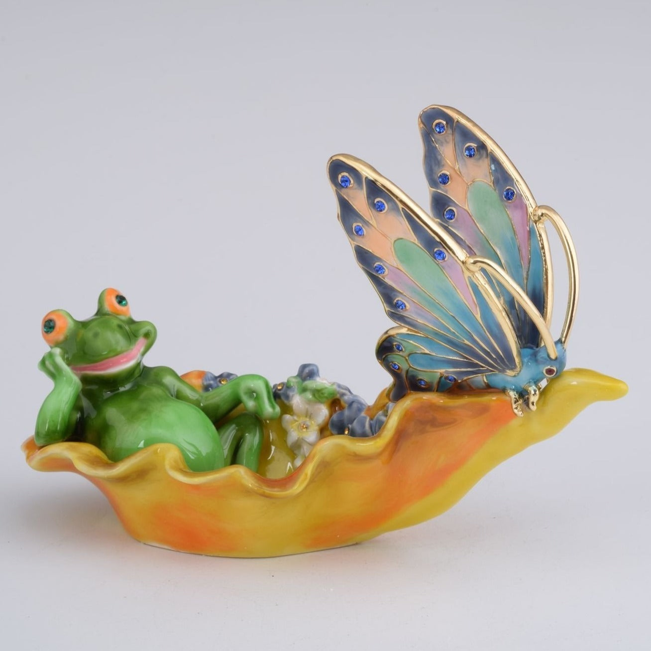 Keren Kopal Frog and a Butterfly in a Shell