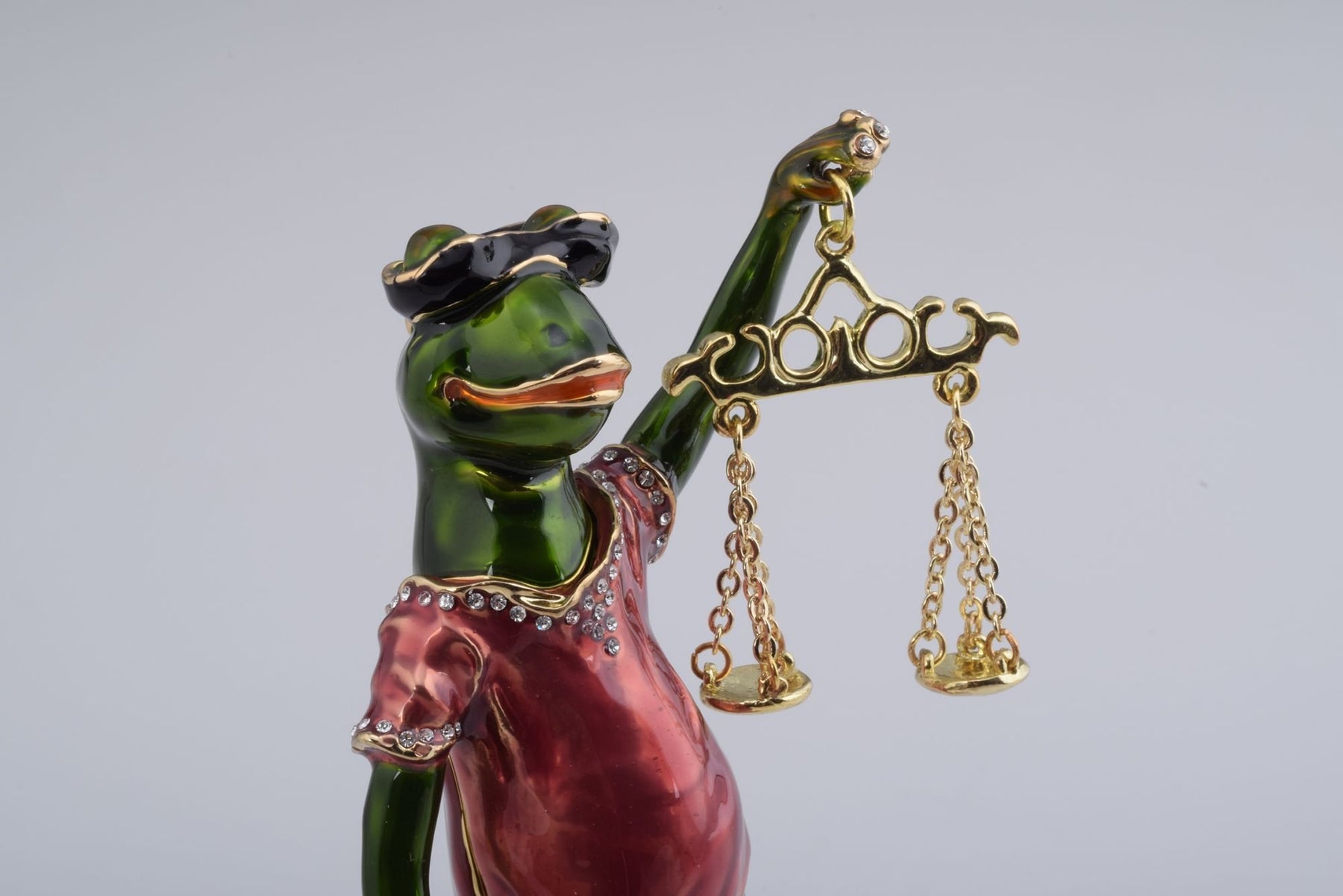 Keren Kopal Frog of Justice