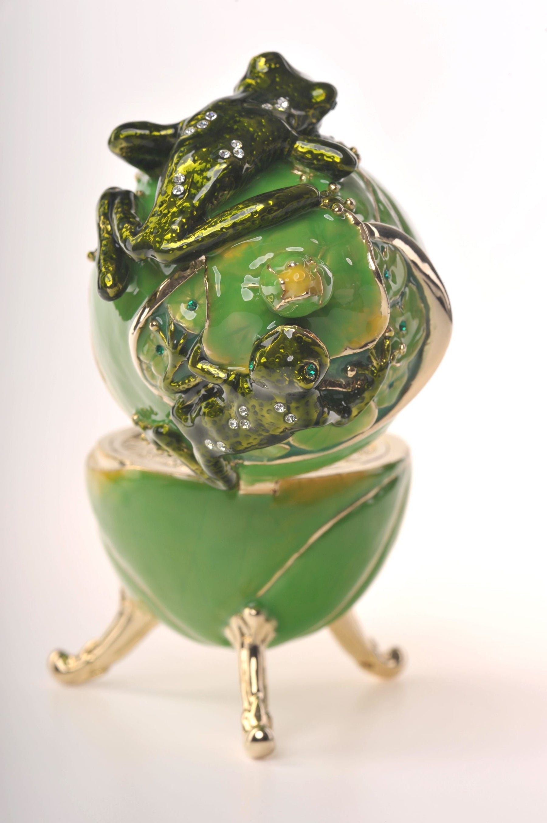 Keren Kopal Frogs Faberge Egg