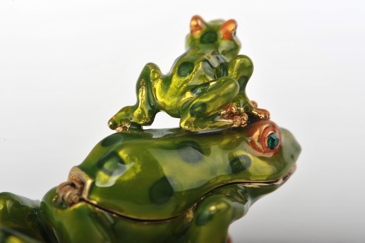 Keren Kopal Frogs Family