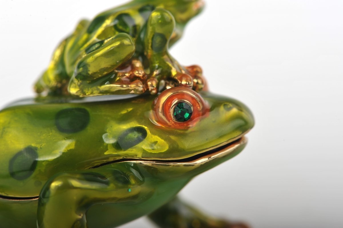 Keren Kopal Frogs Family