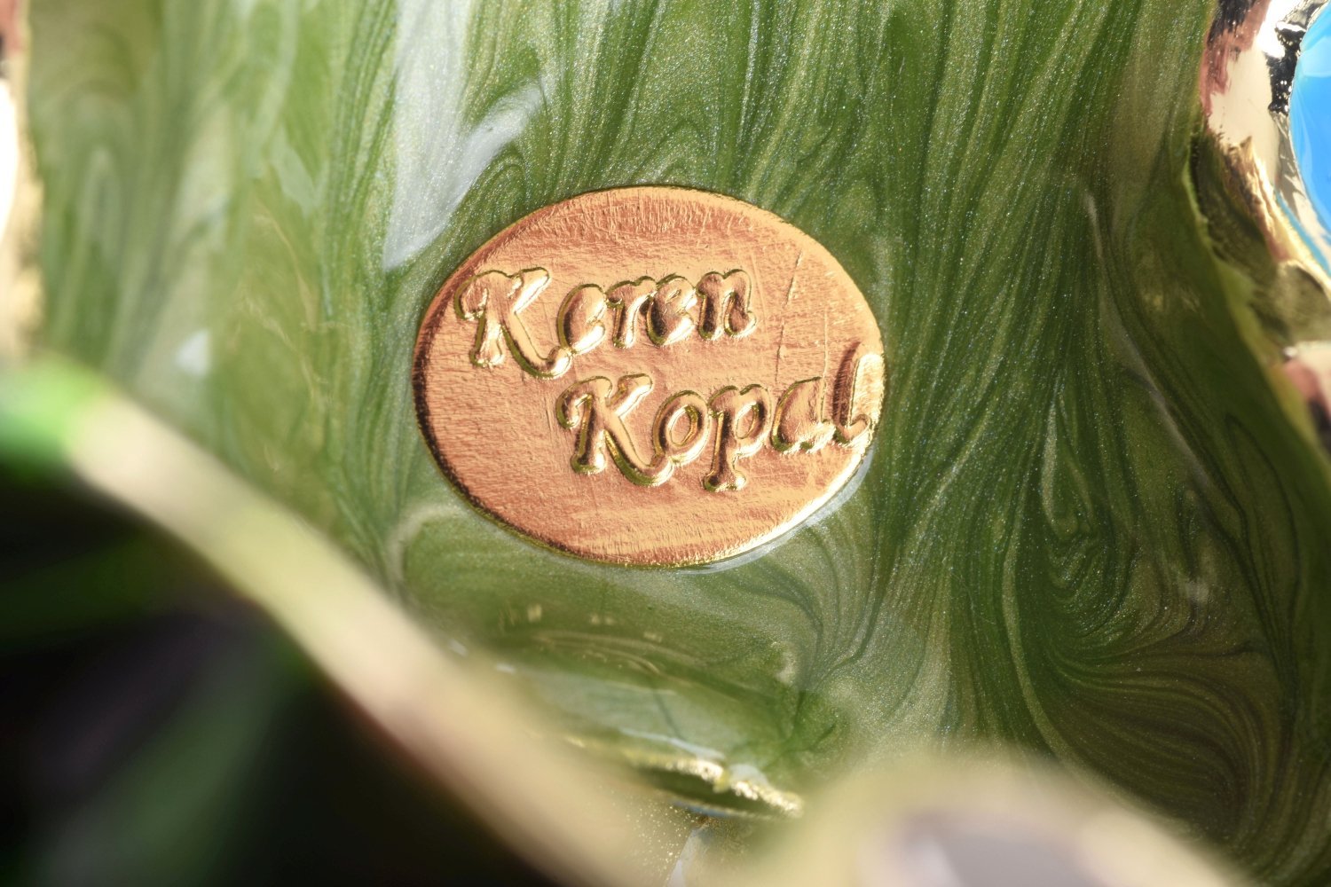 Keren Kopal Green Frog Queen