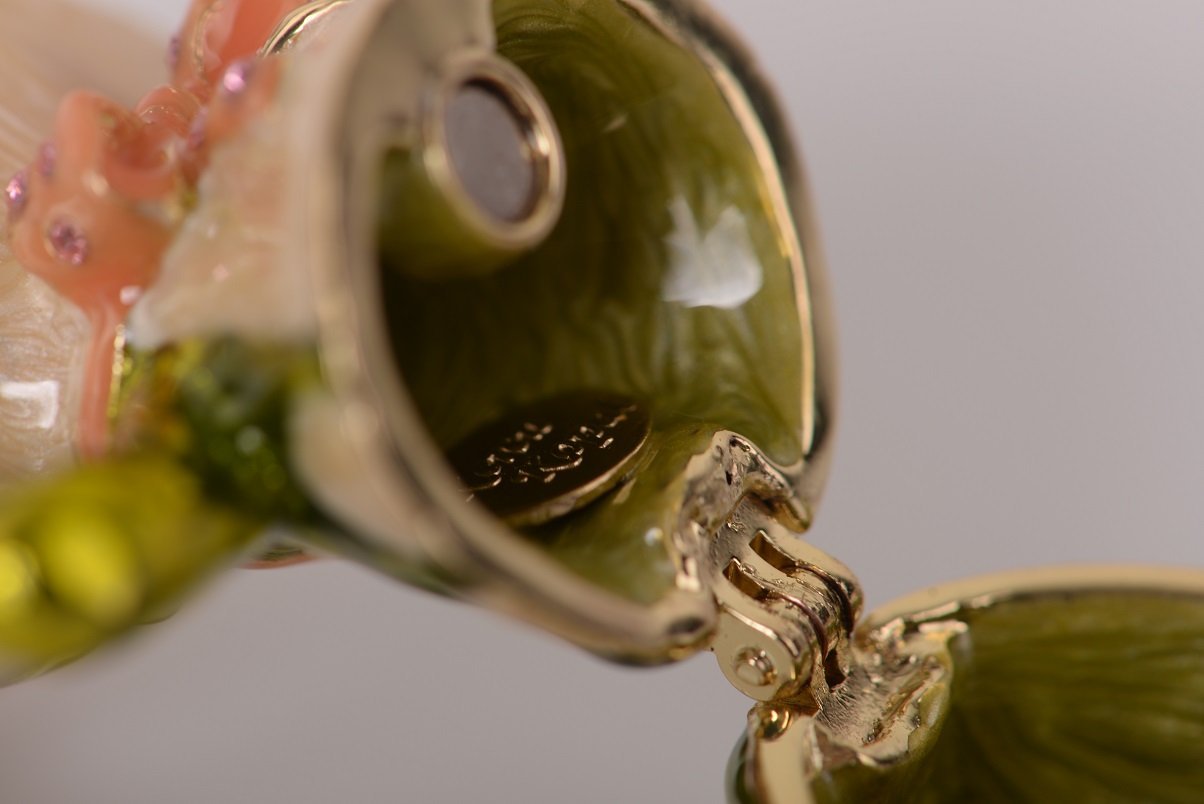 Keren Kopal Green Hear No Evil Frog