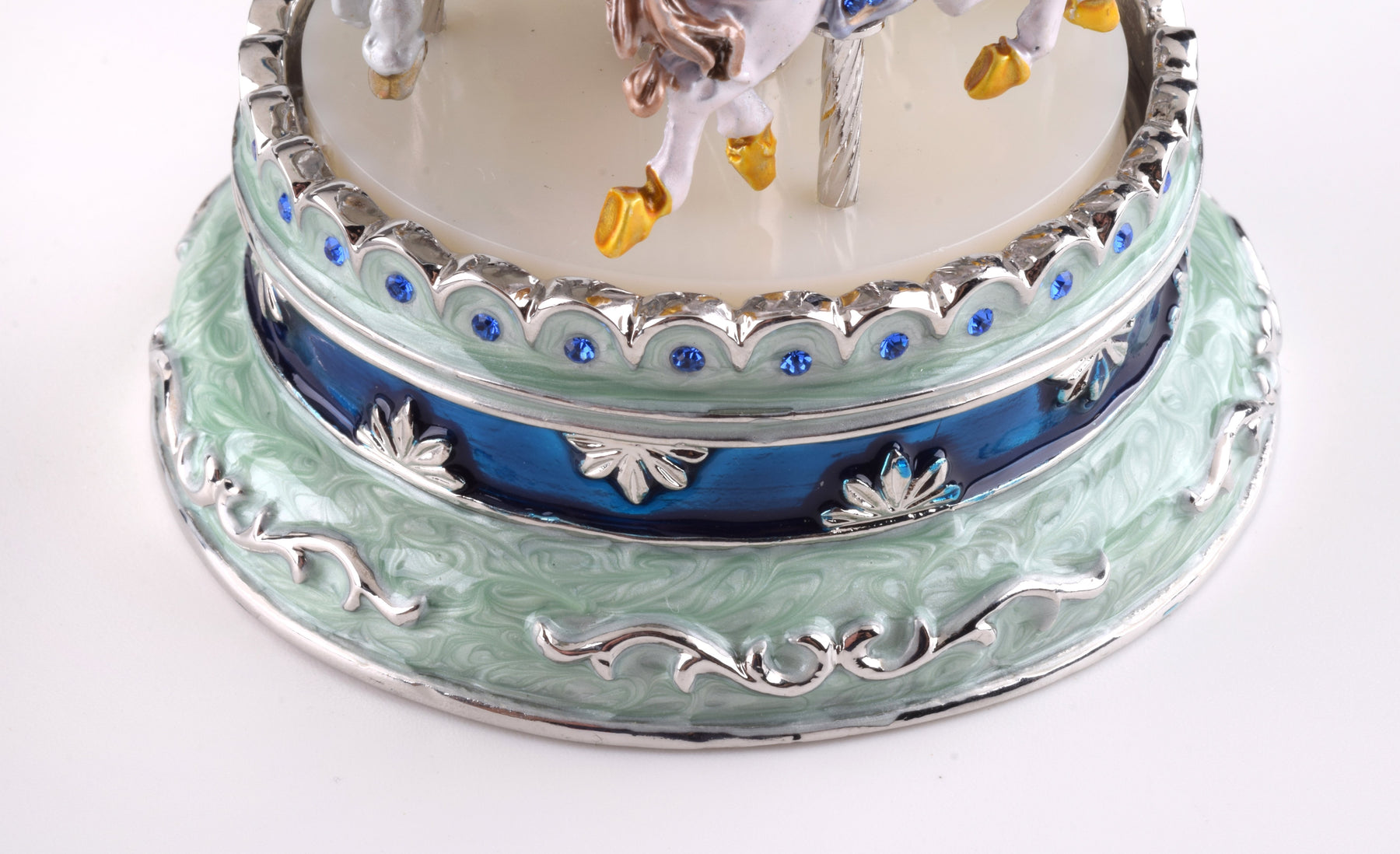 Keren Kopal Green Musical Carousel