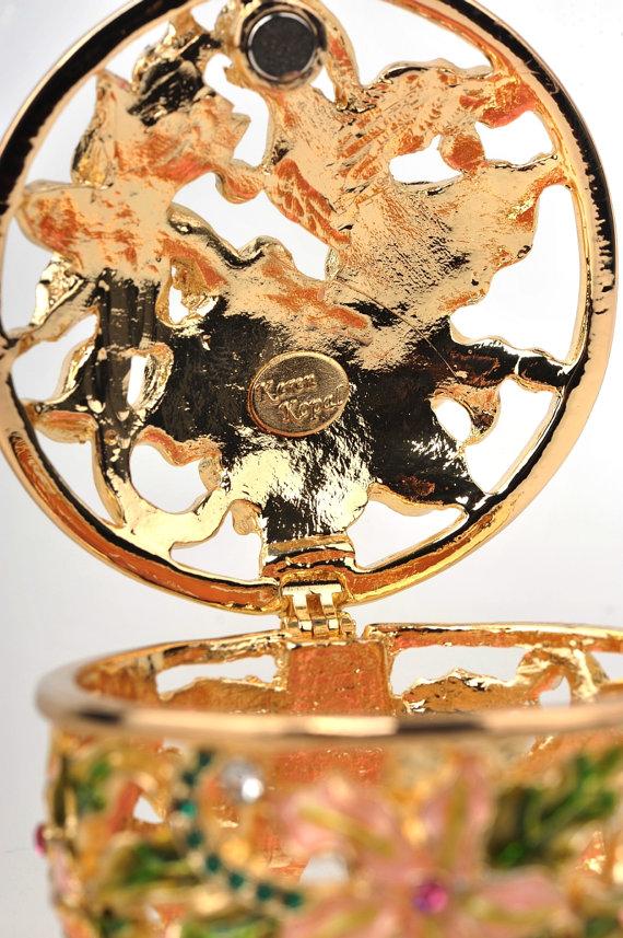 Keren Kopal Green & Pink Flowers Trinket Box