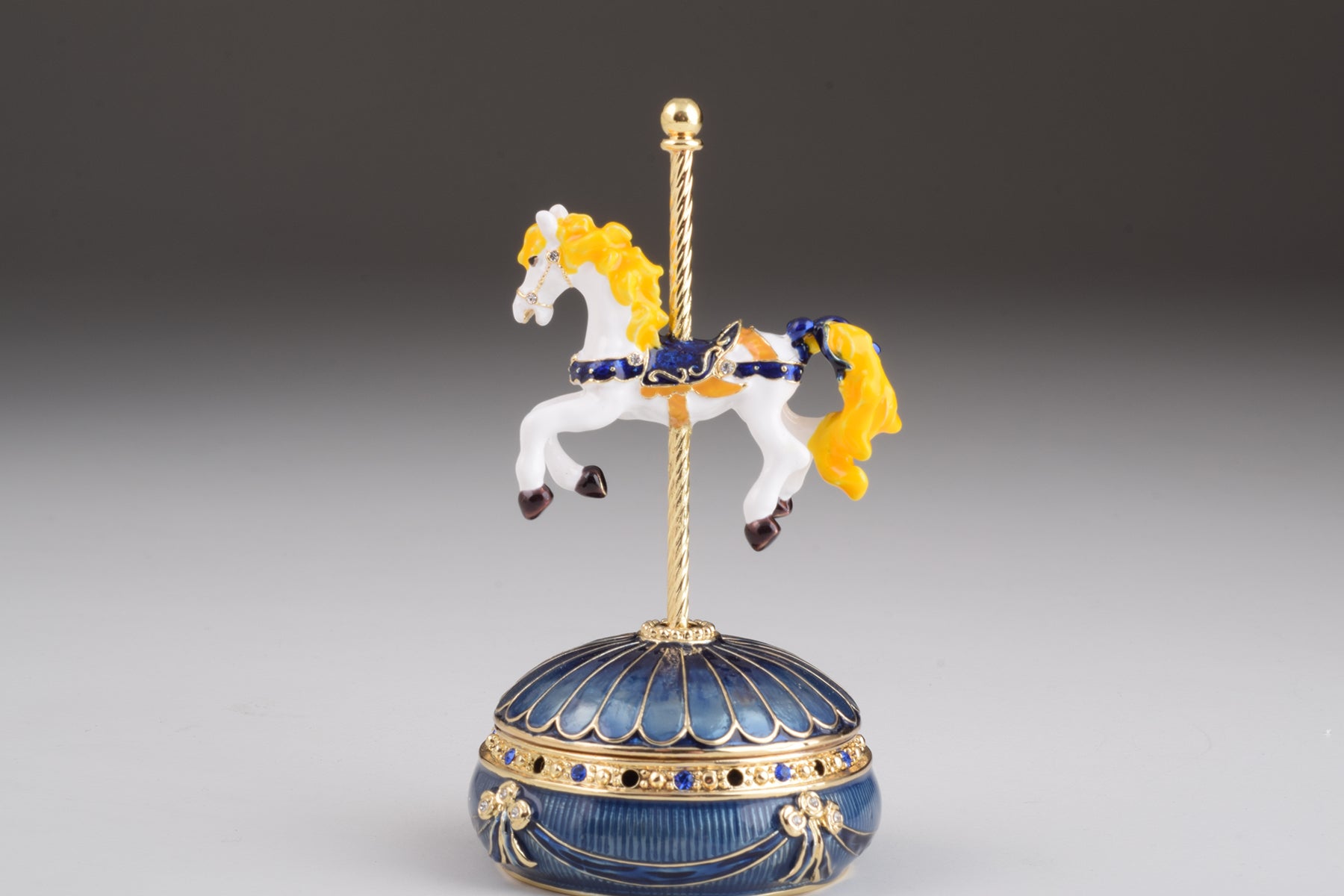 Keren Kopal Blue Wind up Carousel with Royal White Horse